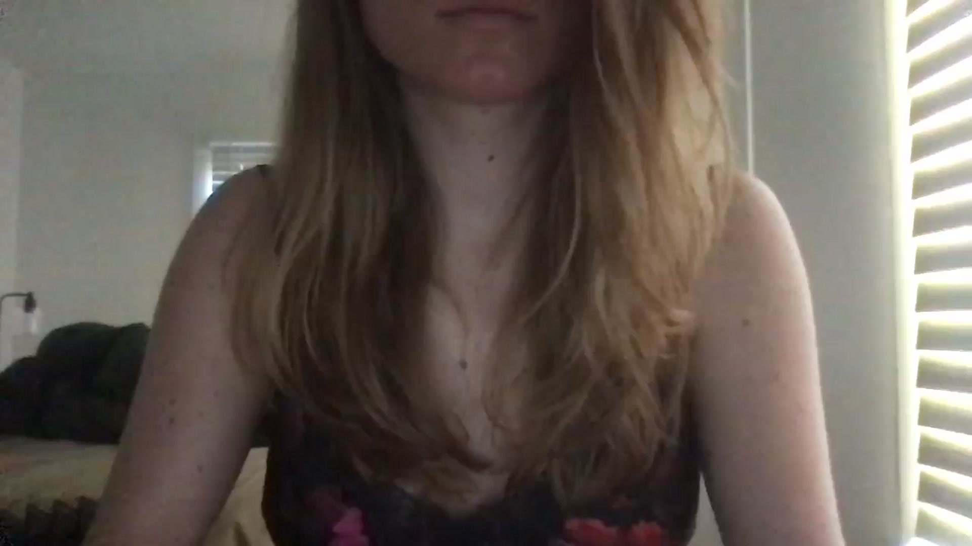 Gallery image thumbnail from TessEmme's myfreecams stream on, 01/28/2026, 18:13 image 1 of 20