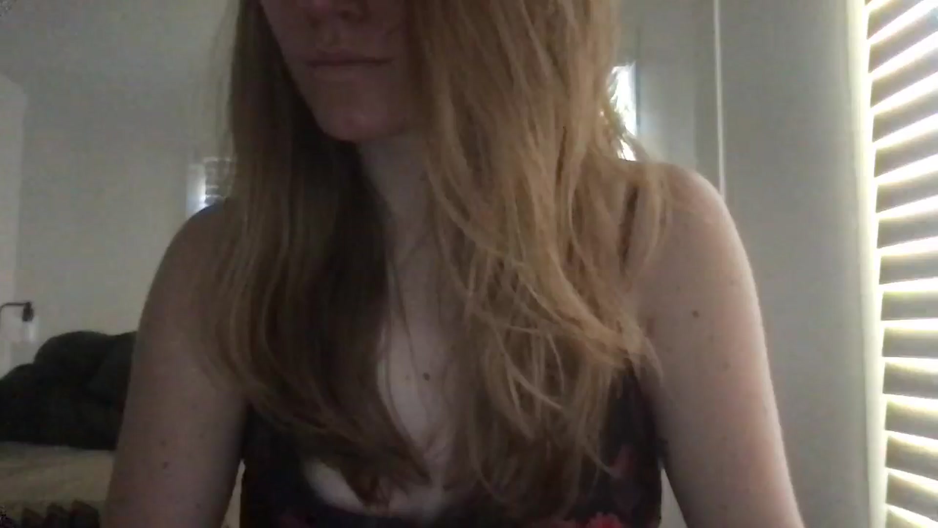 Gallery image thumbnail from TessEmme's myfreecams stream on, 01/28/2026, 18:13 image 13 of 20