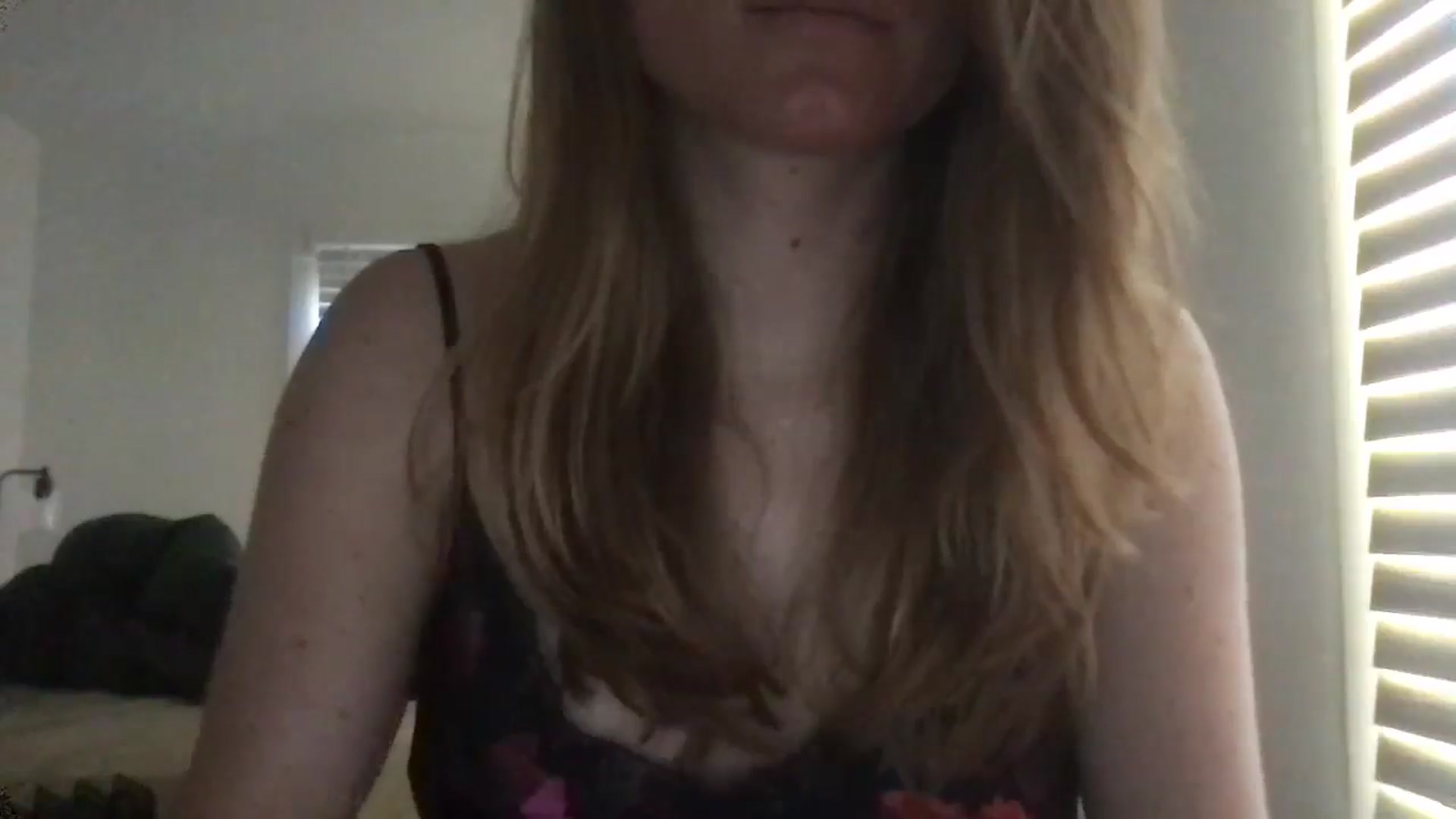Gallery image thumbnail from TessEmme's myfreecams stream on, 01/28/2026, 18:13 image 4 of 20