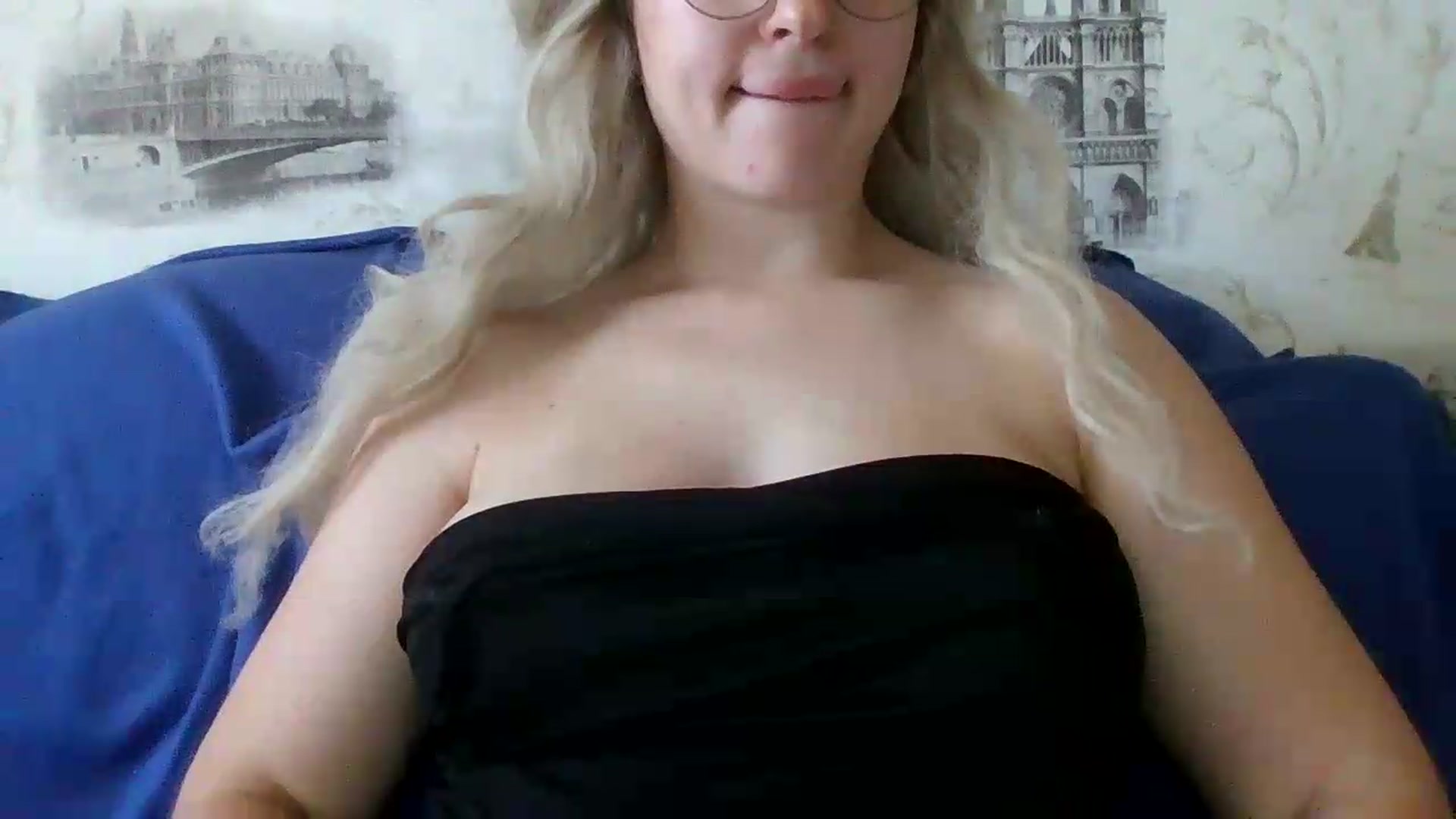 Gallery image thumbnail from TessaFox's myfreecams stream on, 07/01/2026, 10:52 image 13 of 20