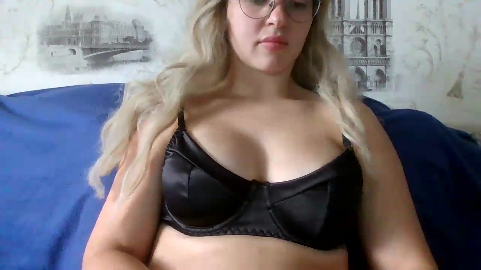 Gallery image thumbnail from TessaFox's myfreecams stream on, 07/05/2026, 10:09 image 2 of 20