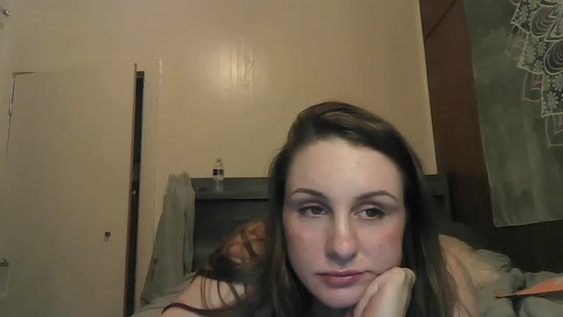 Gallery image thumbnail from TessaJaneXO's myfreecams stream on, 05/08/2023, 08:11 image 17 of 20