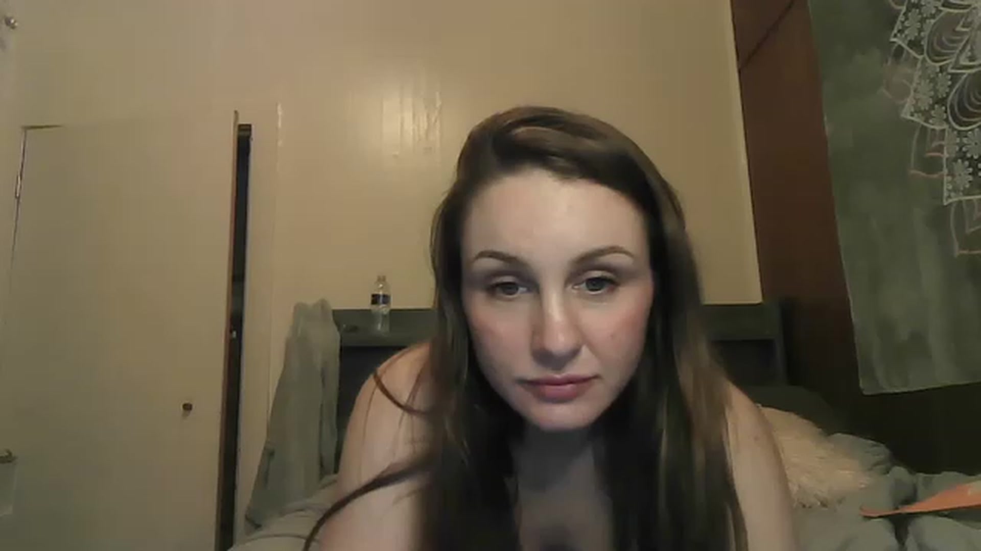 Gallery image thumbnail from TessaJaneXO's myfreecams stream on, 05/08/2023, 08:11 image 20 of 20