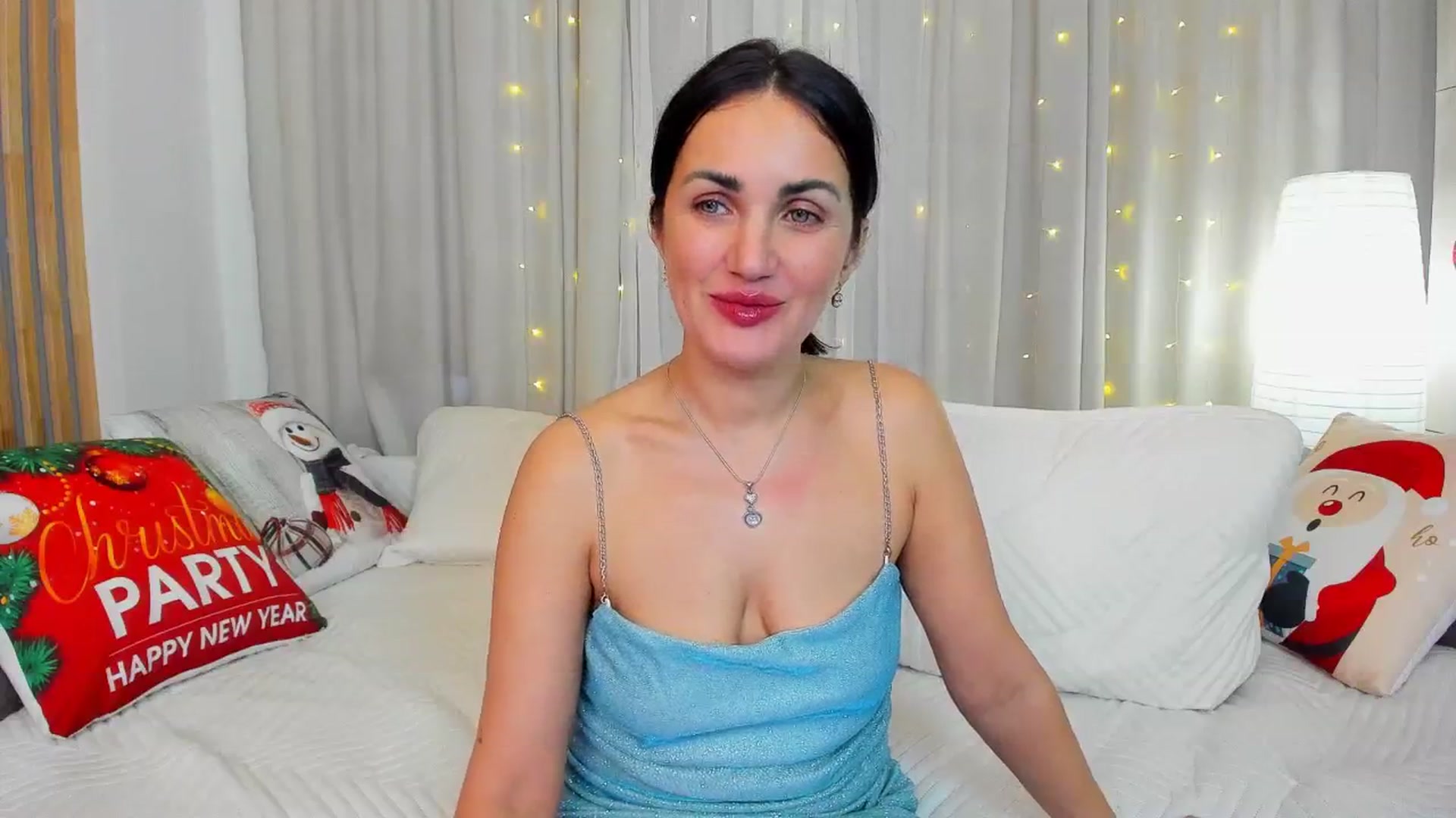 Gallery image thumbnail from TessaXXXPosh's myfreecams stream on, 12/26/2024, 10:57 image 17 of 20
