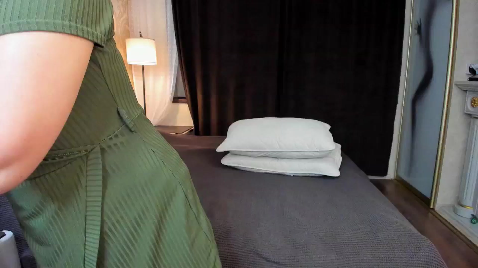 Gallery image thumbnail from TessaXXXPosh's myfreecams stream on, 01/23/2025, 10:07 image 5 of 20