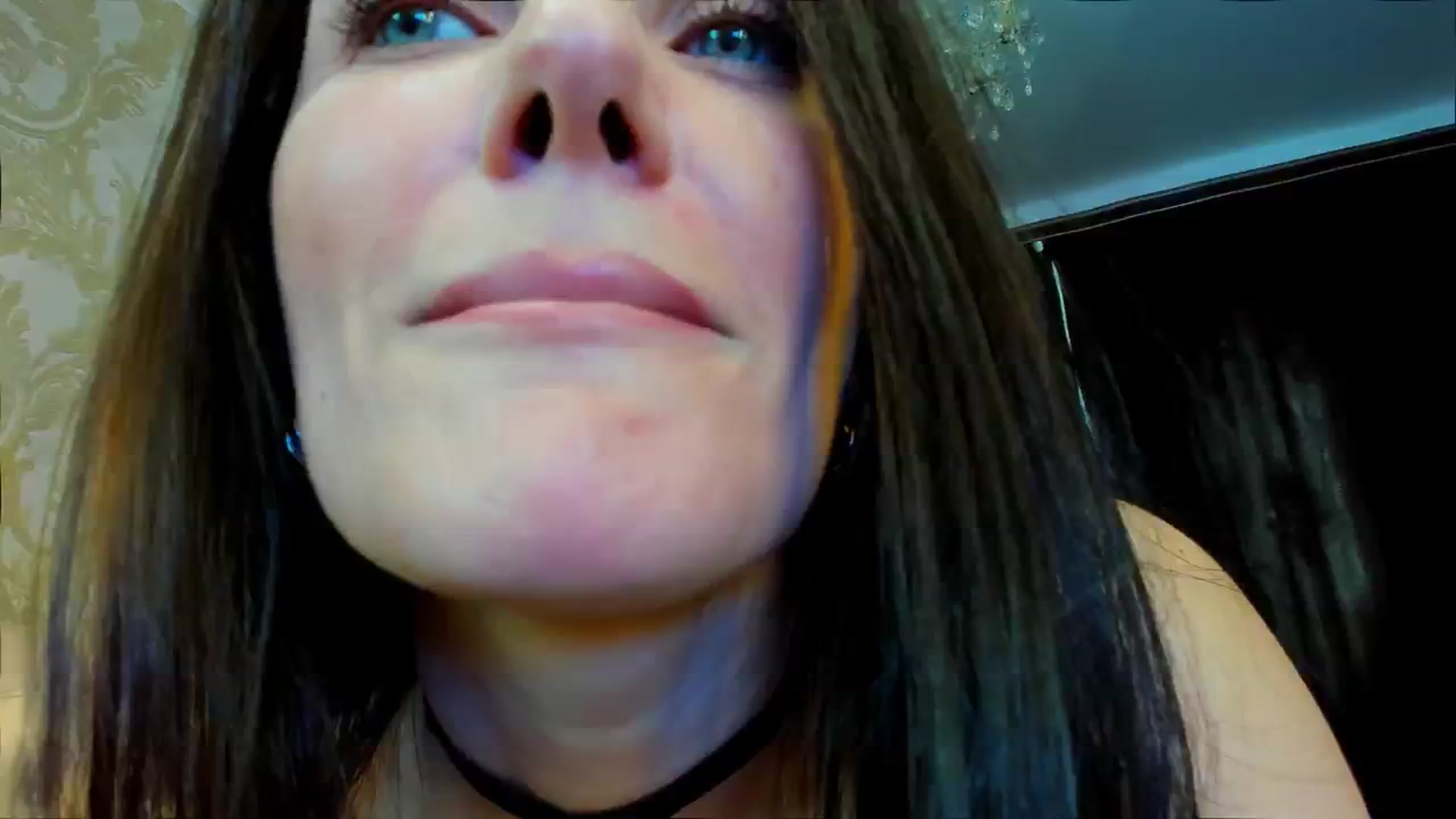 Gallery image thumbnail from TessaXXXPosh's myfreecams stream on, 04/19/2026, 10:13 image 16 of 20