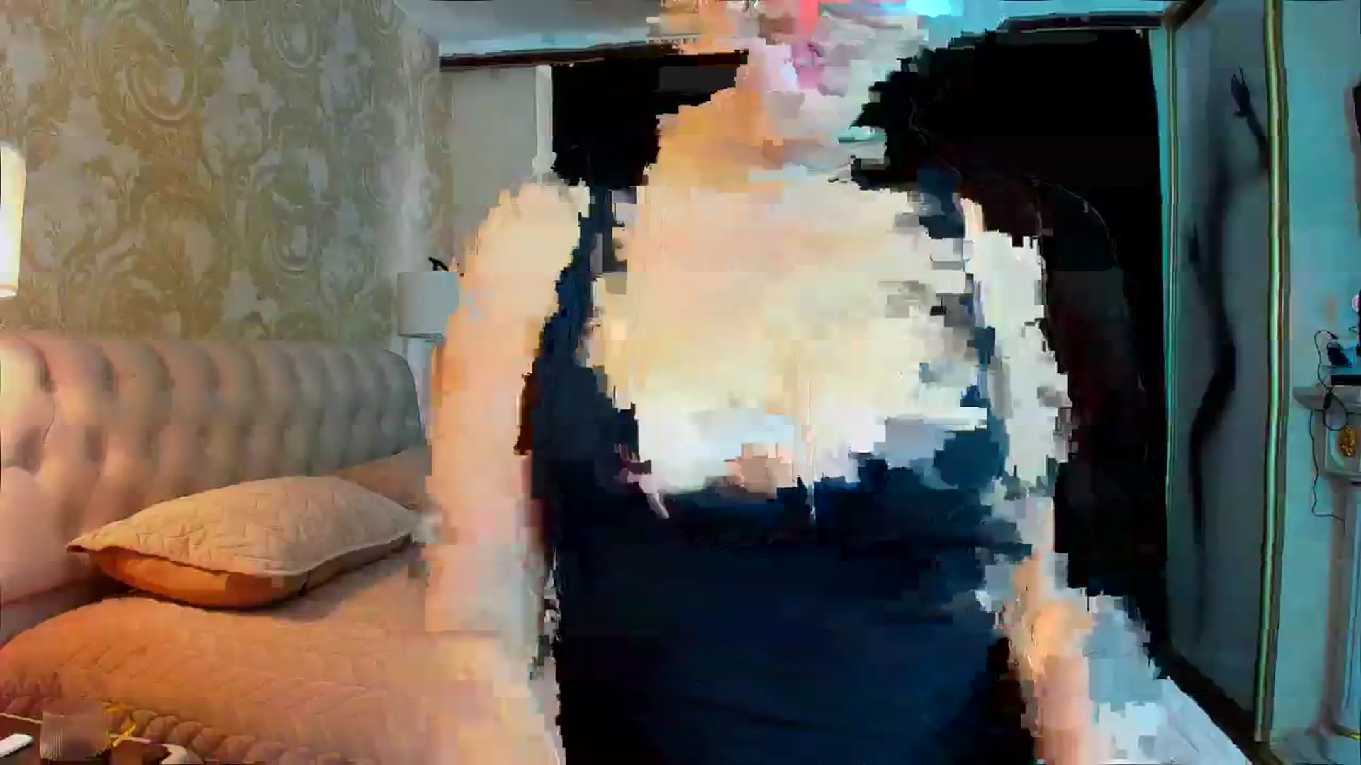 Gallery image thumbnail from TessaXXXPosh's myfreecams stream on, 04/23/2026, 09:14 image 3 of 20
