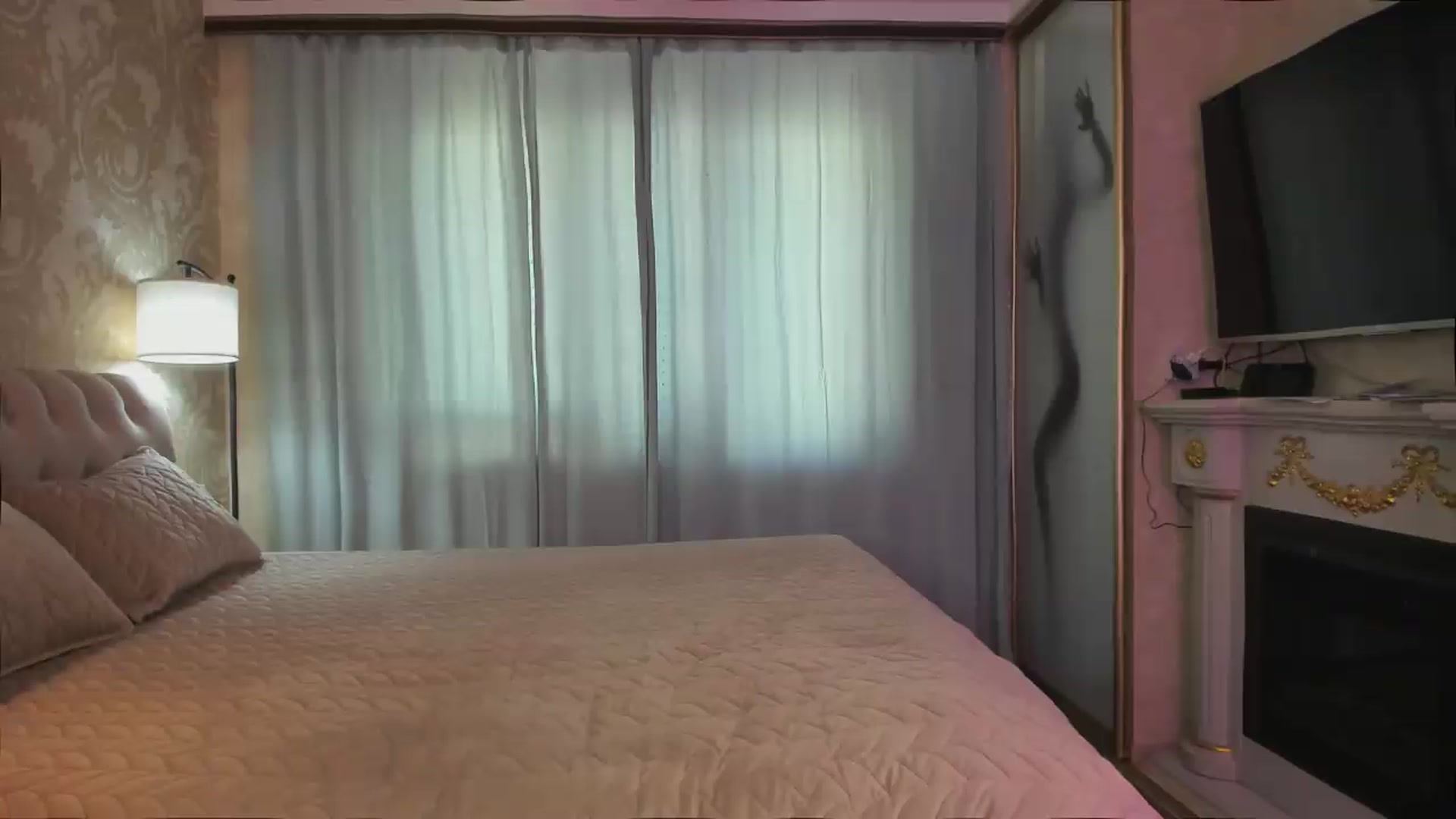 Gallery image thumbnail from TessaXXXPosh's myfreecams stream on, 05/13/2026, 08:47 image 5 of 20