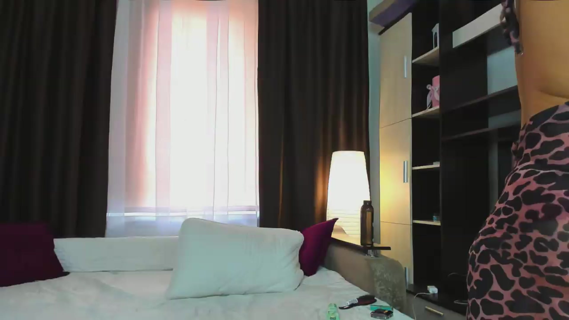 Gallery image thumbnail from TessaXXXPosh's myfreecams stream on, 06/26/2026, 10:09 image 5 of 20