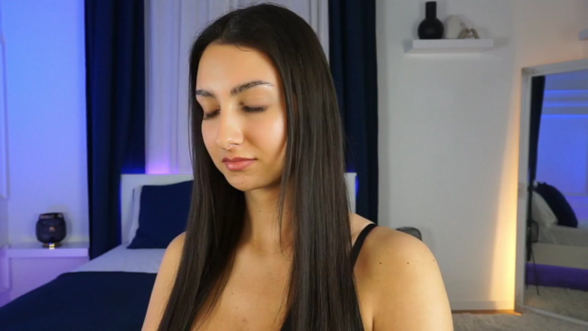 Gallery image thumbnail from Tessa_Quin's myfreecams stream on, 01/16/2026, 14:57 image 3 of 20