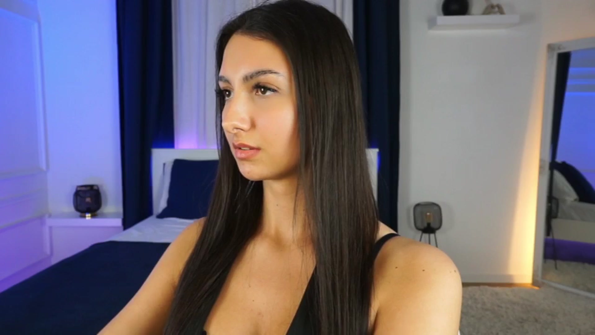 Gallery image thumbnail from Tessa_Quin's myfreecams stream on, 01/16/2026, 19:21 image 12 of 20