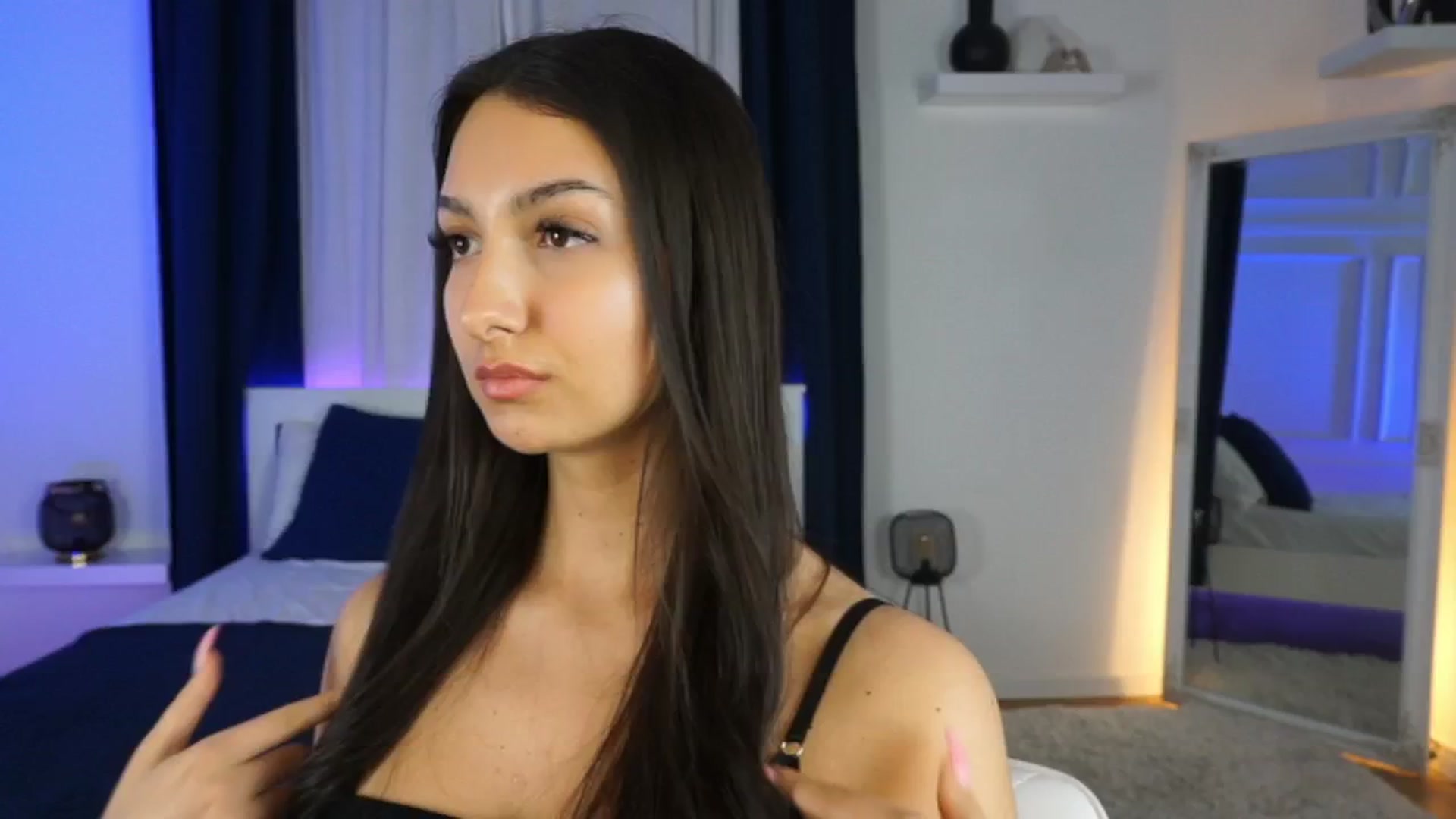 Gallery image thumbnail from Tessa_Quin's myfreecams stream on, 01/17/2026, 15:47 image 15 of 20