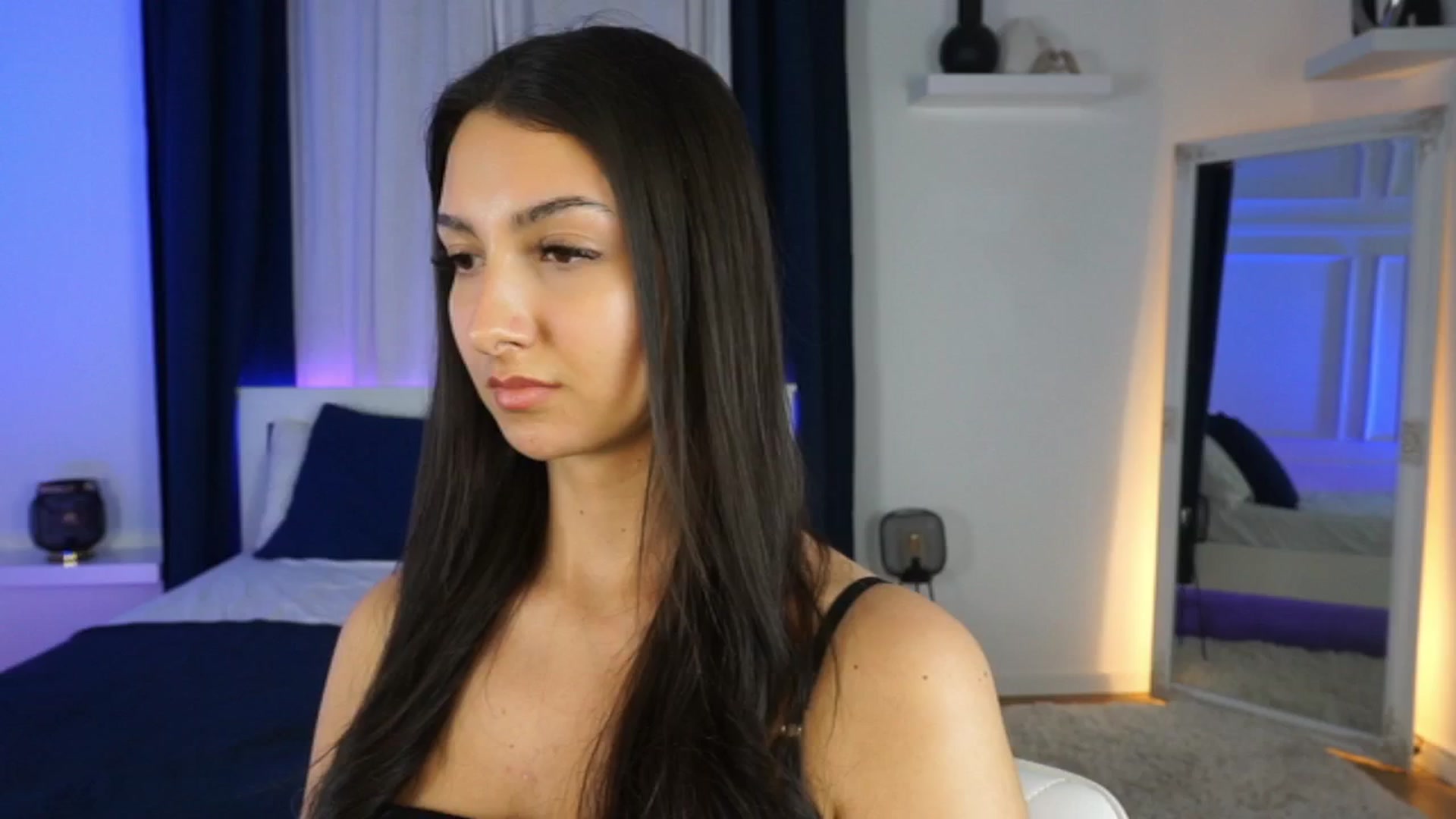 Gallery image thumbnail from Tessa_Quin's myfreecams stream on, 01/17/2026, 15:47 image 14 of 20