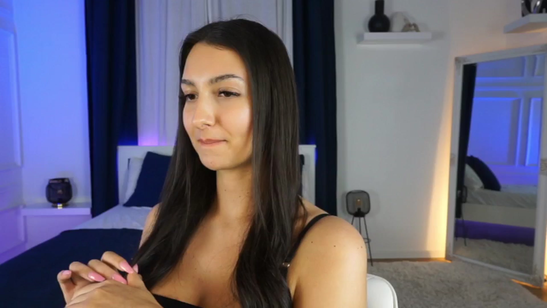 Gallery image thumbnail from Tessa_Quin's myfreecams stream on, 01/17/2026, 15:47 image 19 of 20