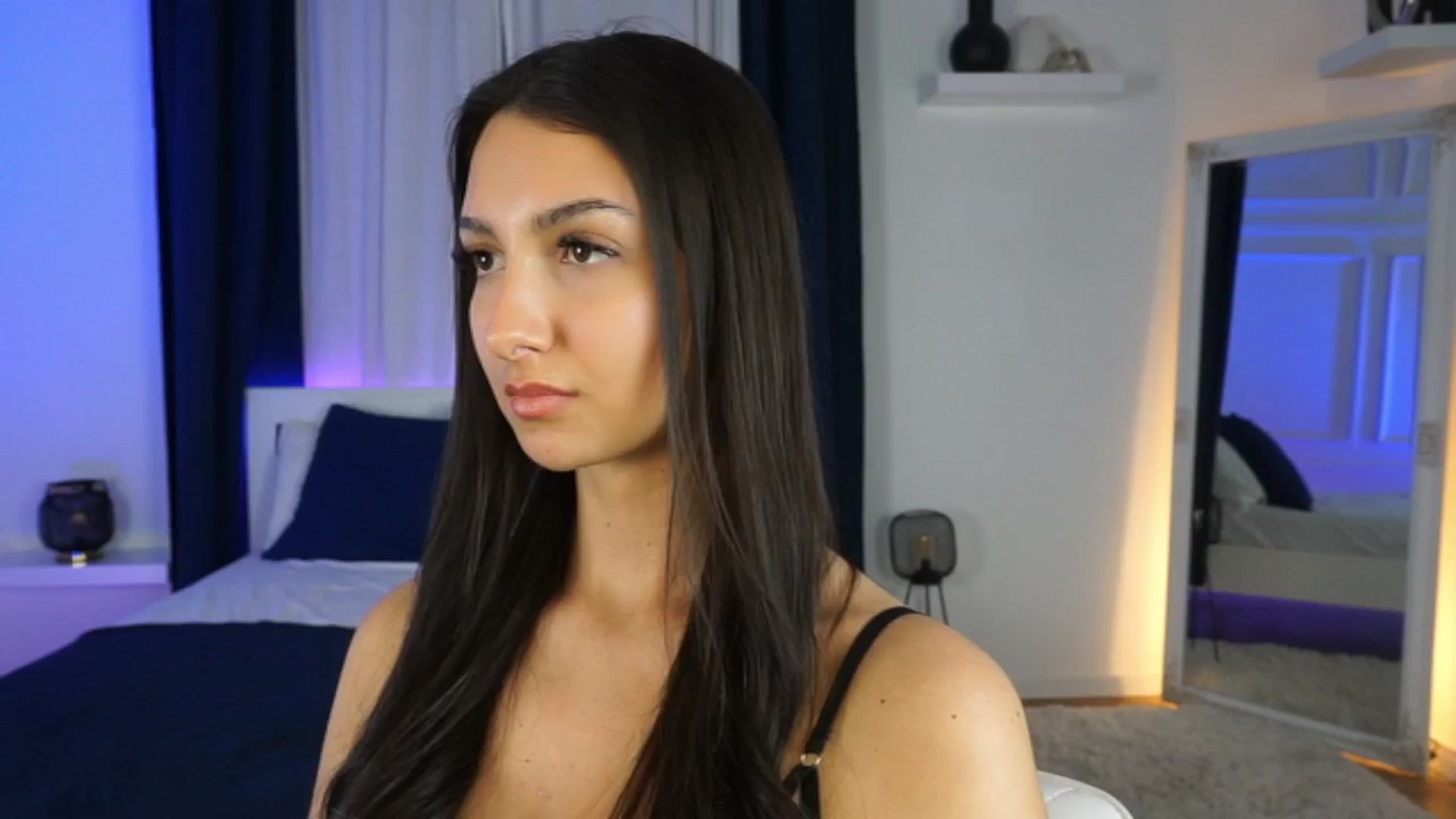 Gallery image thumbnail from Tessa_Quin's myfreecams stream on, 01/17/2026, 15:47 image 16 of 20