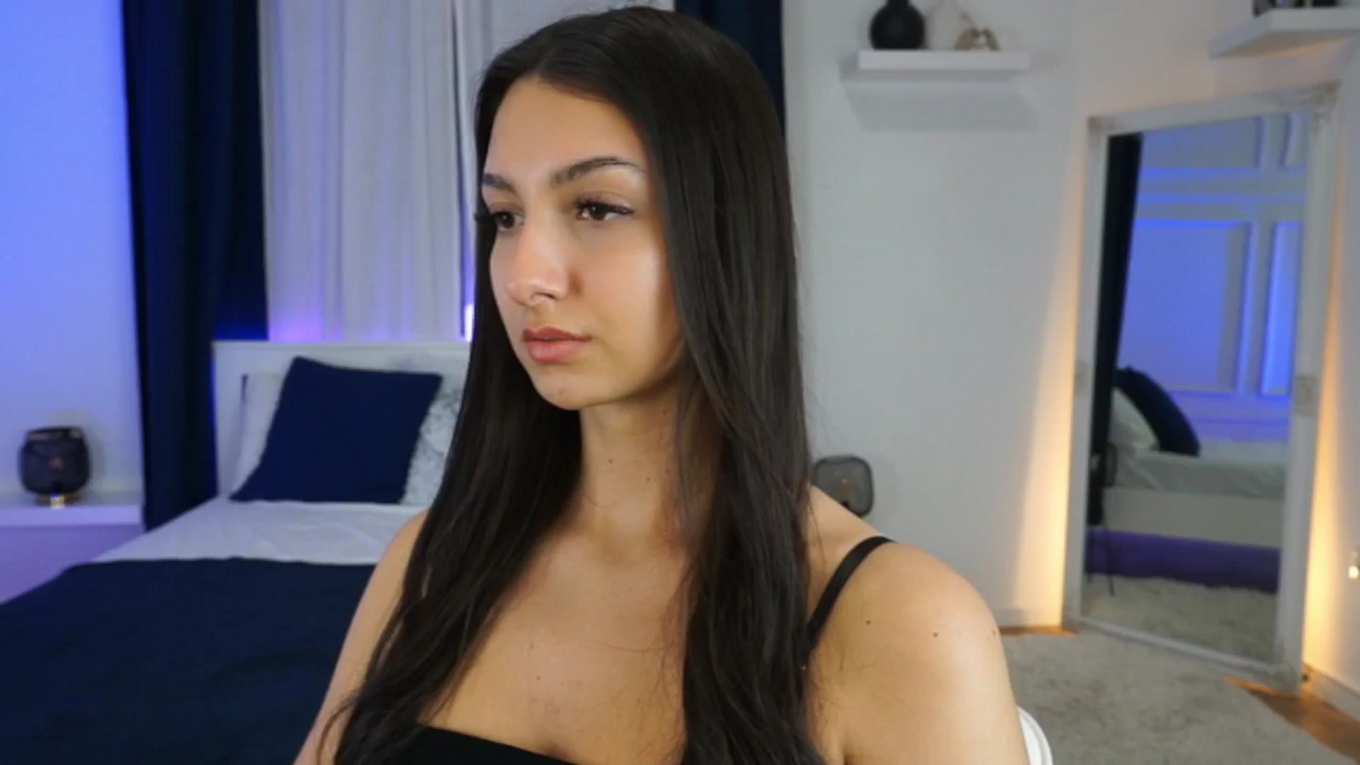 Gallery image thumbnail from Tessa_Quin's myfreecams stream on, 01/17/2026, 15:47 image 2 of 20