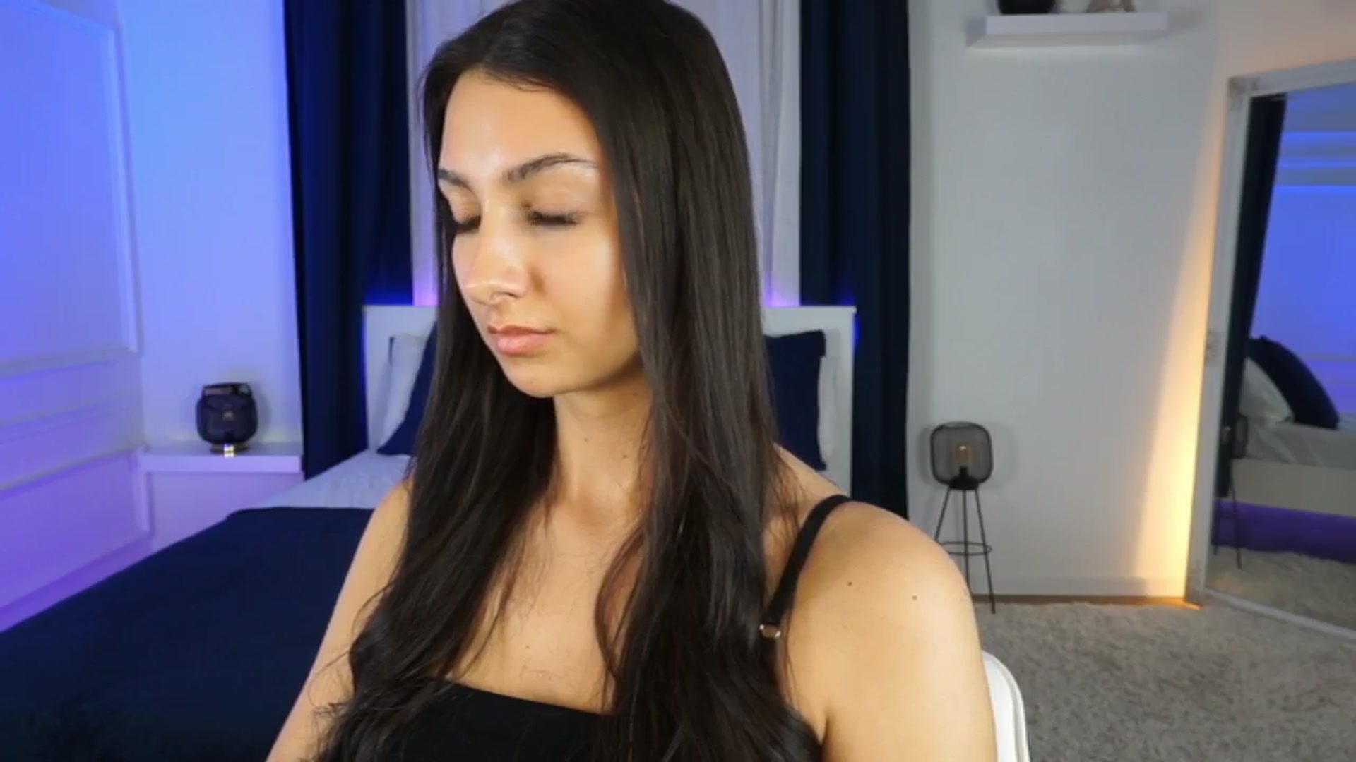 Gallery image thumbnail from Tessa_Quin's myfreecams stream on, 01/17/2026, 18:02 image 10 of 20