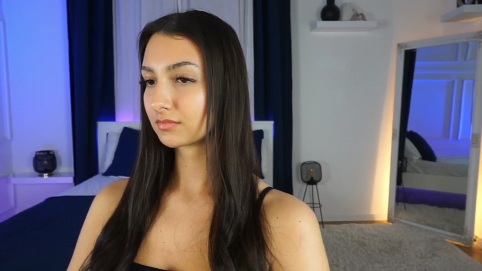 Gallery image thumbnail from Tessa_Quin's myfreecams stream on, 01/17/2026, 18:02 image 6 of 20