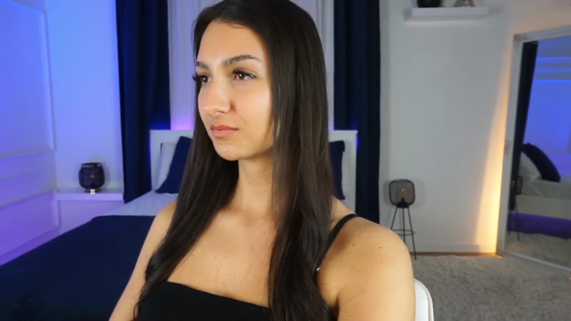 Gallery image thumbnail from Tessa_Quin's myfreecams stream on, 01/17/2026, 18:02 image 8 of 20
