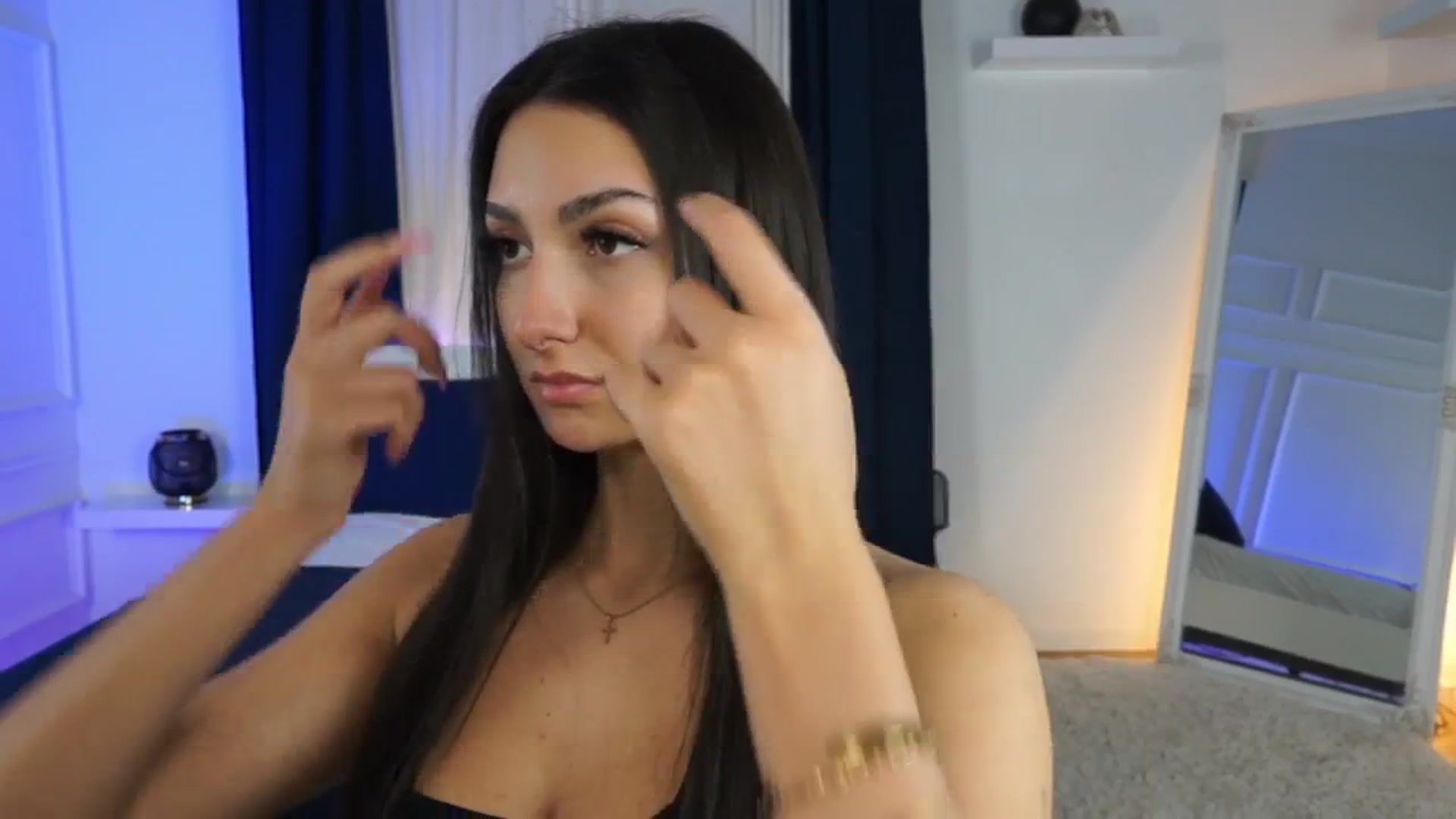 Gallery image thumbnail from Tessa_Quin's myfreecams stream on, 01/21/2026, 17:16 image 10 of 20