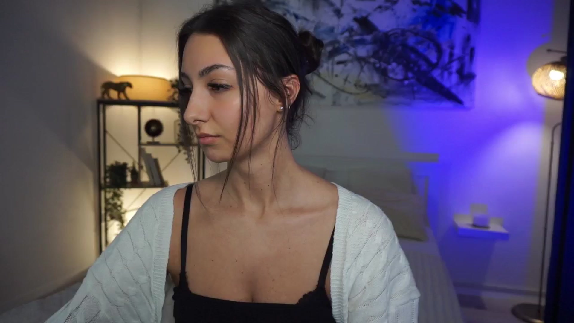 Gallery image thumbnail from Tessa_Quin's myfreecams stream on, 02/03/2026, 15:19 image 1 of 20