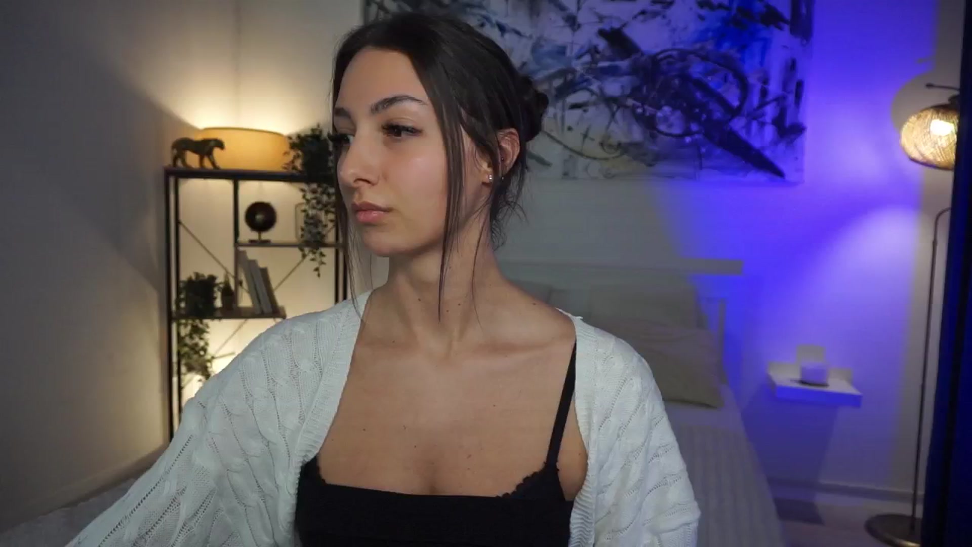 Gallery image thumbnail from Tessa_Quin's myfreecams stream on, 02/03/2026, 15:19 image 11 of 20