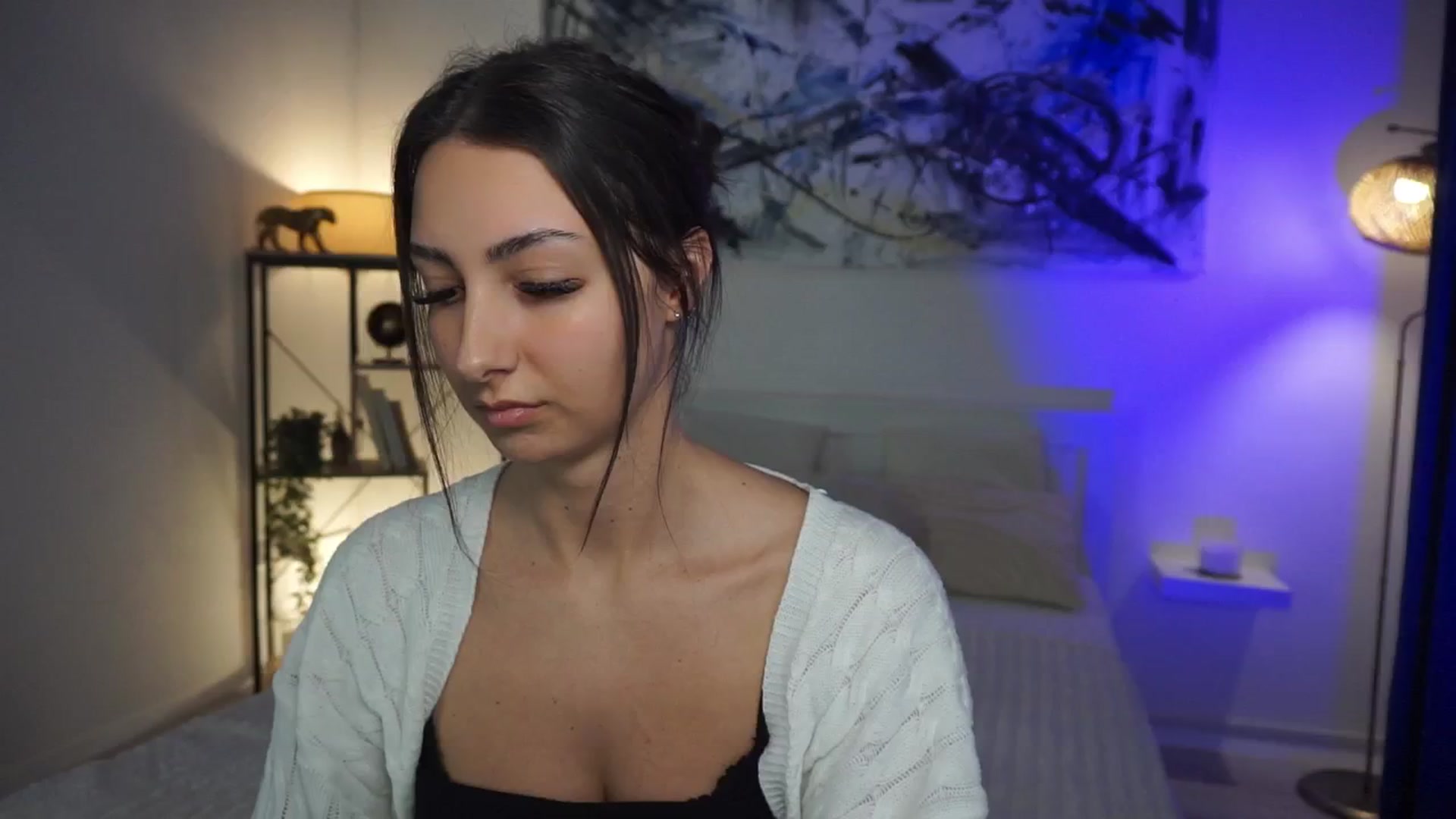 Gallery image thumbnail from Tessa_Quin's myfreecams stream on, 02/03/2026, 15:19 image 10 of 20