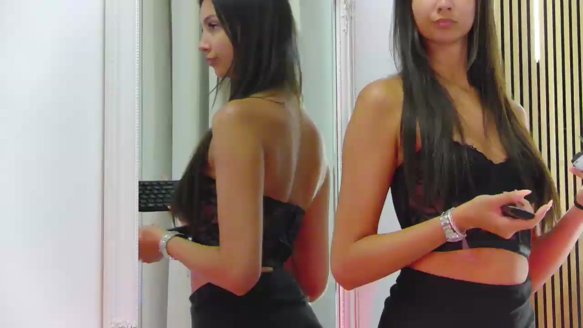 Gallery image thumbnail from Tessa_Quin's myfreecams stream on, 06/24/2026, 16:17 image 4 of 20