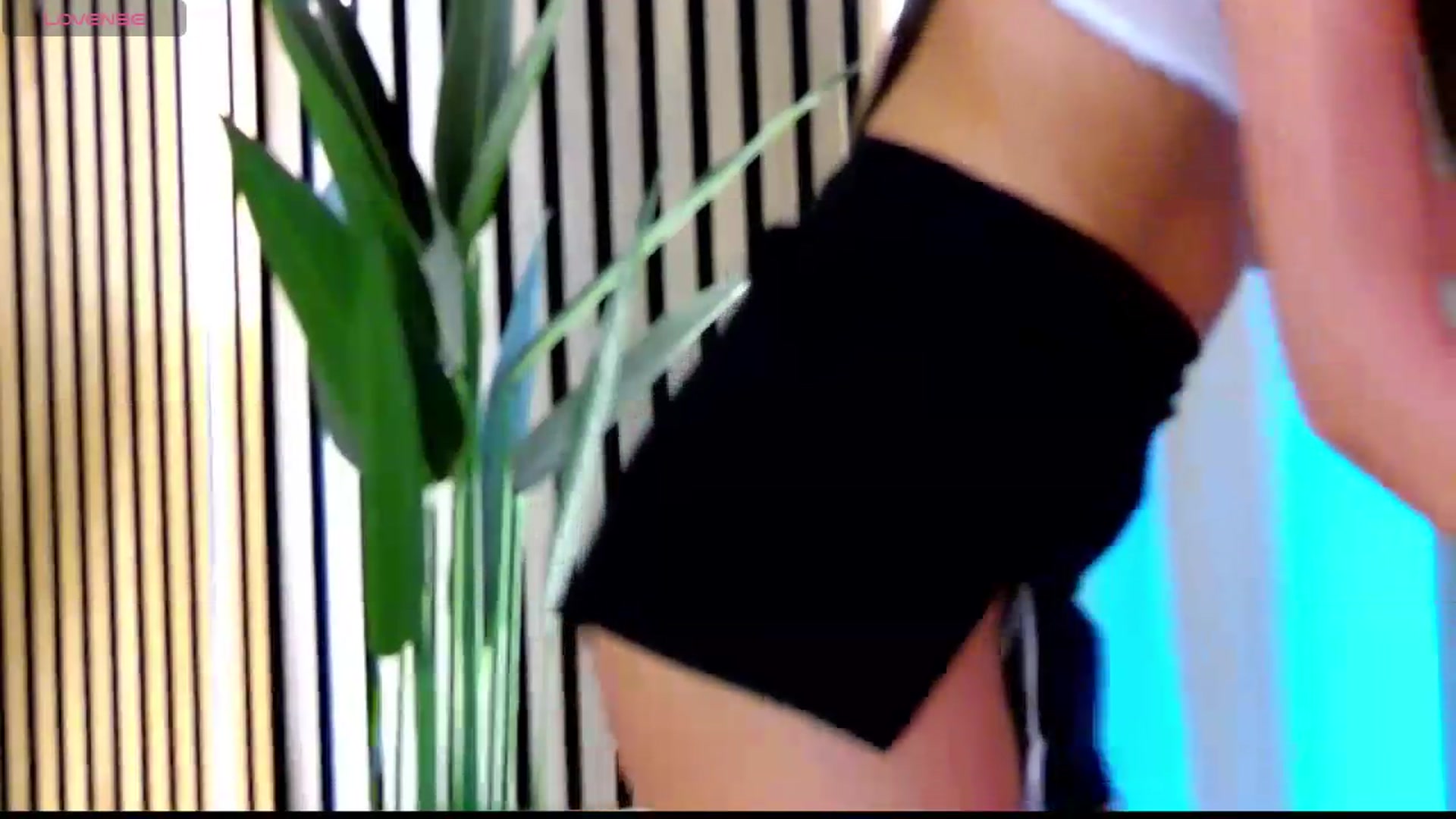Gallery image thumbnail from Tessa_Quin's myfreecams stream on, 07/27/2026, 20:37 image 14 of 20