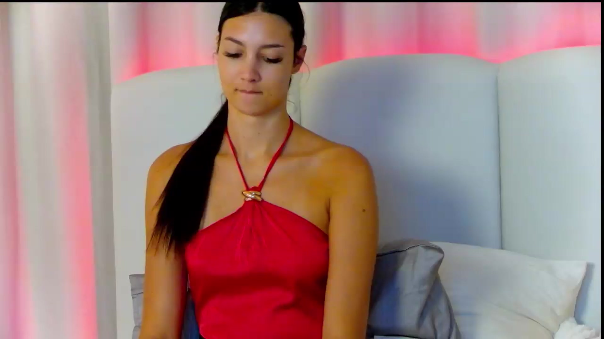 Gallery image thumbnail from Tessa_Quin's myfreecams stream on, 08/13/2026, 19:26 image 5 of 20