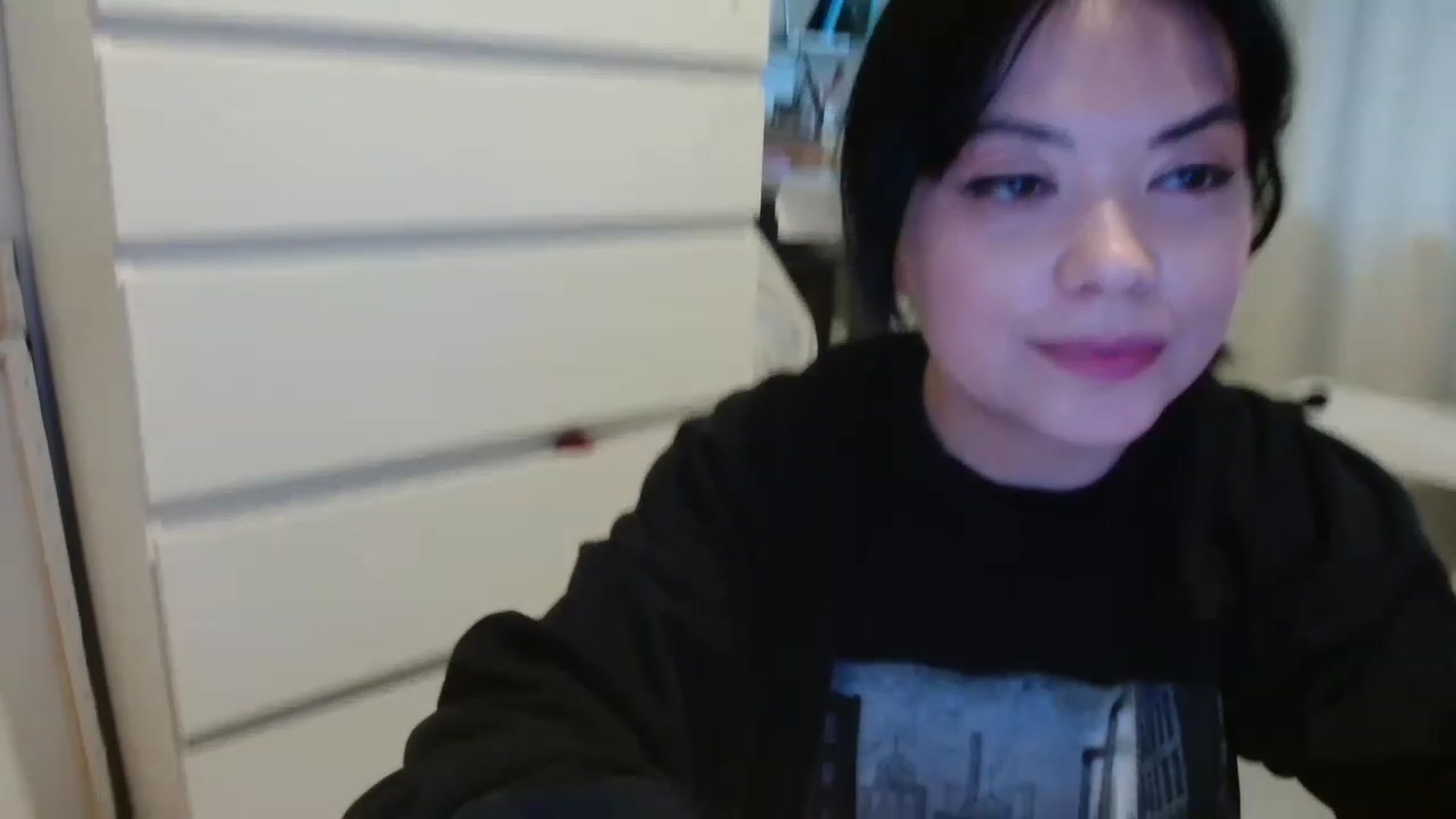 Gallery image thumbnail from Tessamenelly's myfreecams stream on, 05/10/2023, 14:51 image 19 of 20