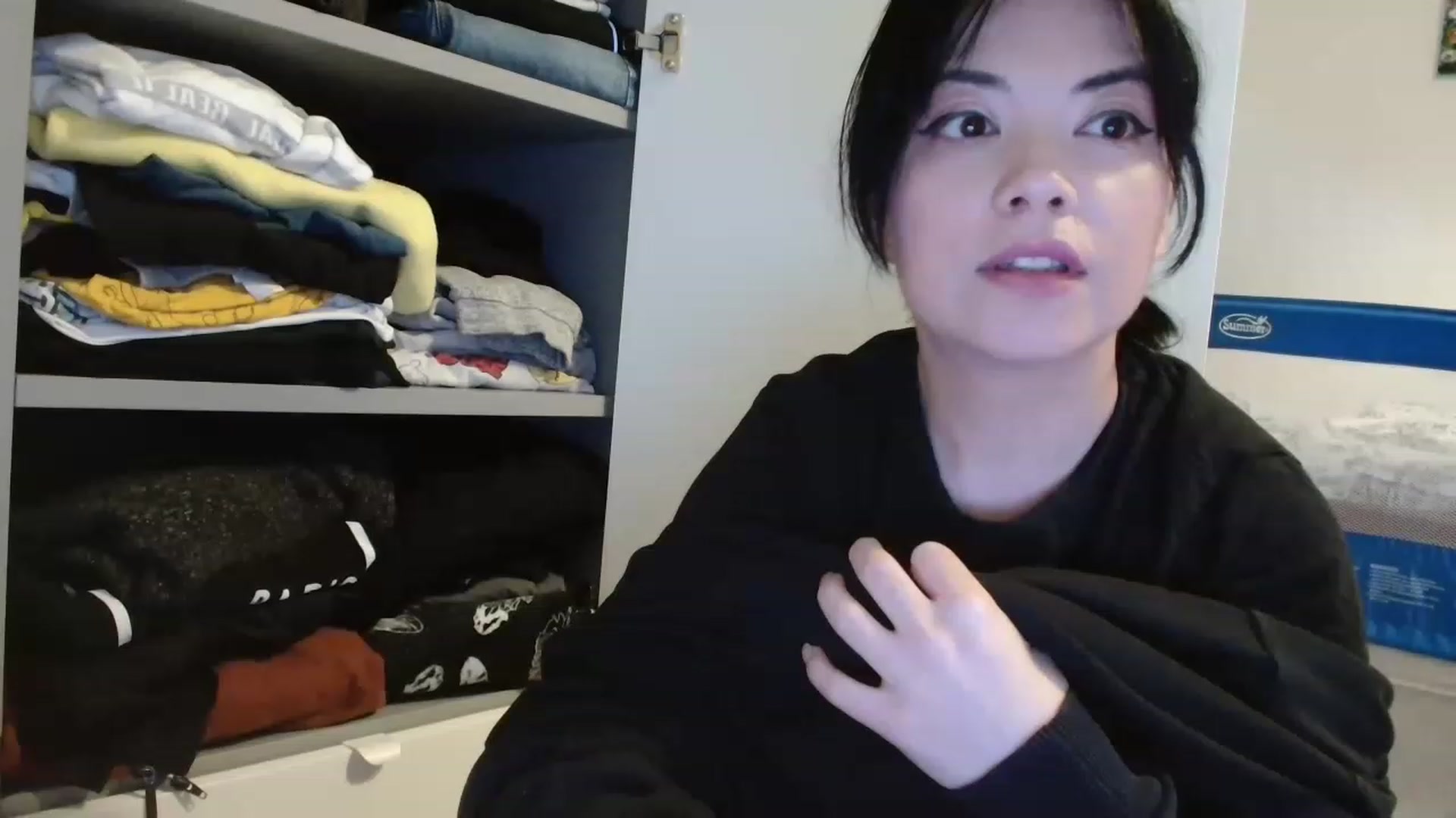 Gallery image thumbnail from Tessamenelly's myfreecams stream on, 05/10/2023, 14:51 image 16 of 20
