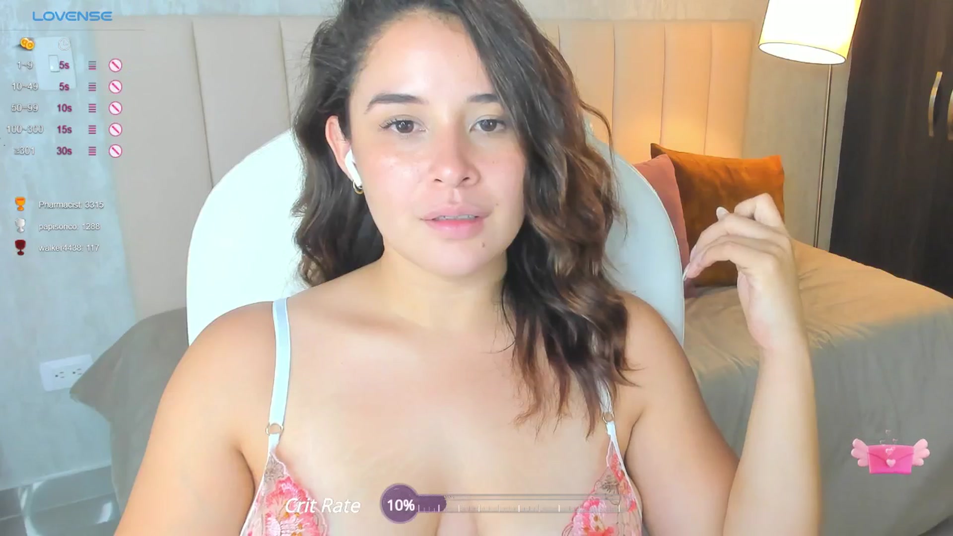 Gallery image thumbnail from Tesss's myfreecams stream on, 06/10/2024, 06:19 image 19 of 20