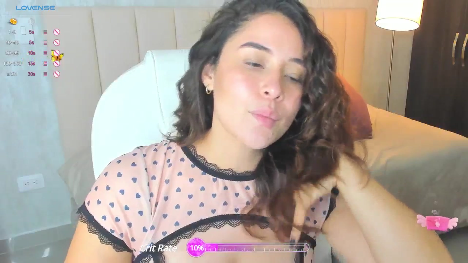 Gallery image thumbnail from Tesss's myfreecams stream on, 07/03/2024, 03:24 image 16 of 20