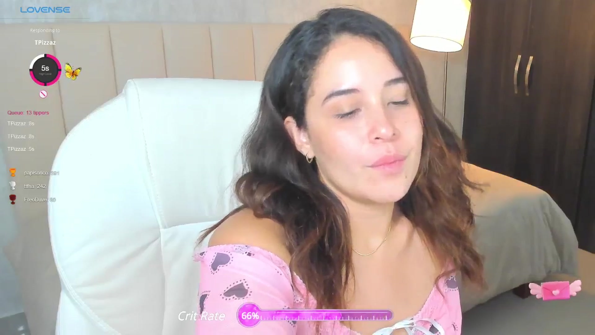 Gallery image thumbnail from Tesss's myfreecams stream on, 08/20/2024, 04:51 image 16 of 20