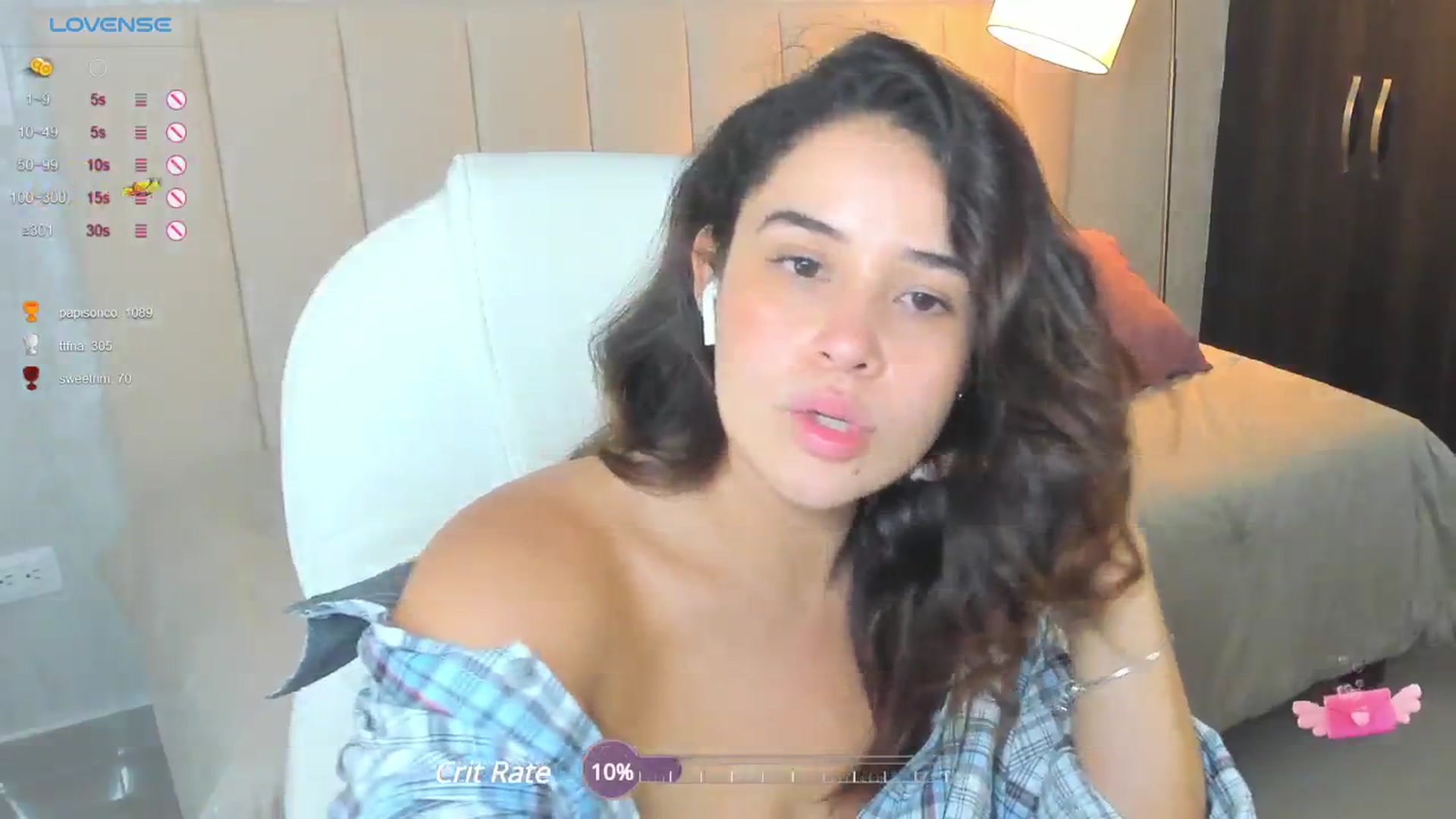 Gallery image thumbnail from Tesss's myfreecams stream on, 08/26/2024, 05:31 image 4 of 20