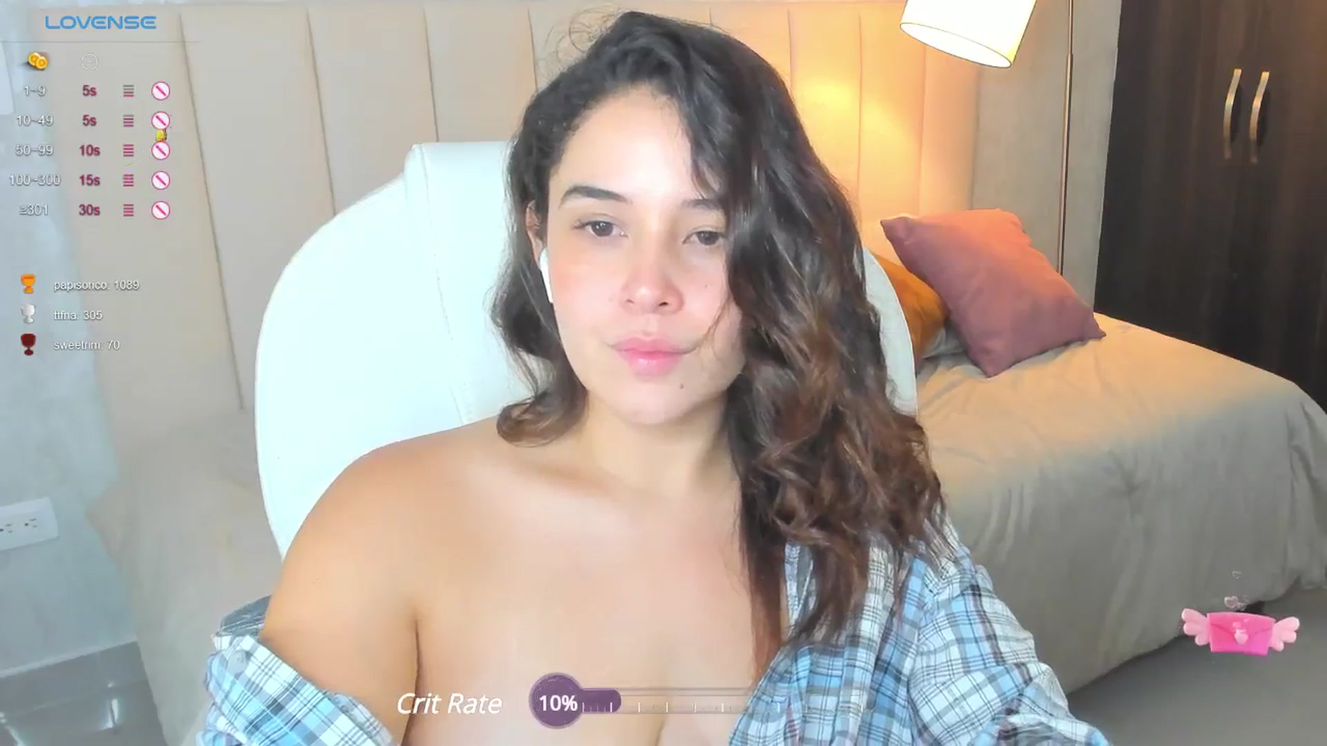 Gallery image thumbnail from Tesss's myfreecams stream on, 08/26/2024, 05:31 image 6 of 20