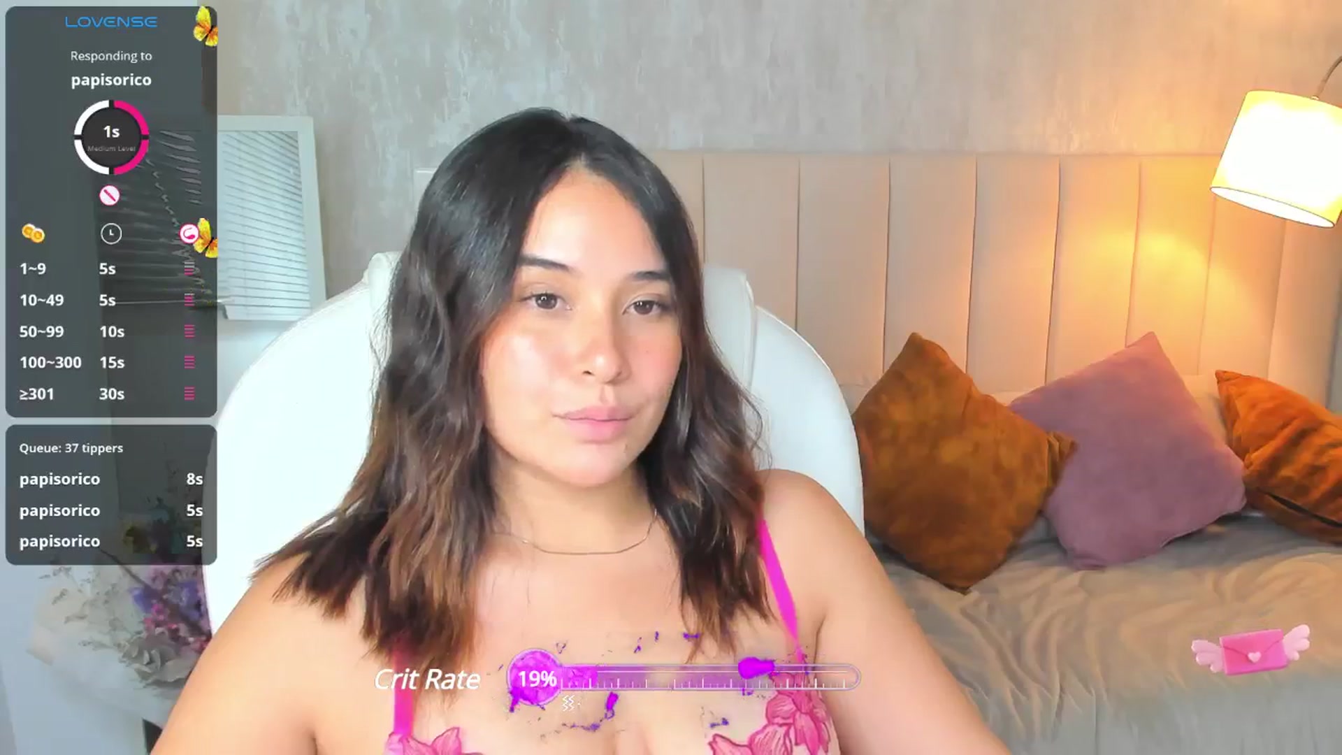 Gallery image thumbnail from Tesss's myfreecams stream on, 10/07/2024, 03:48 image 4 of 20