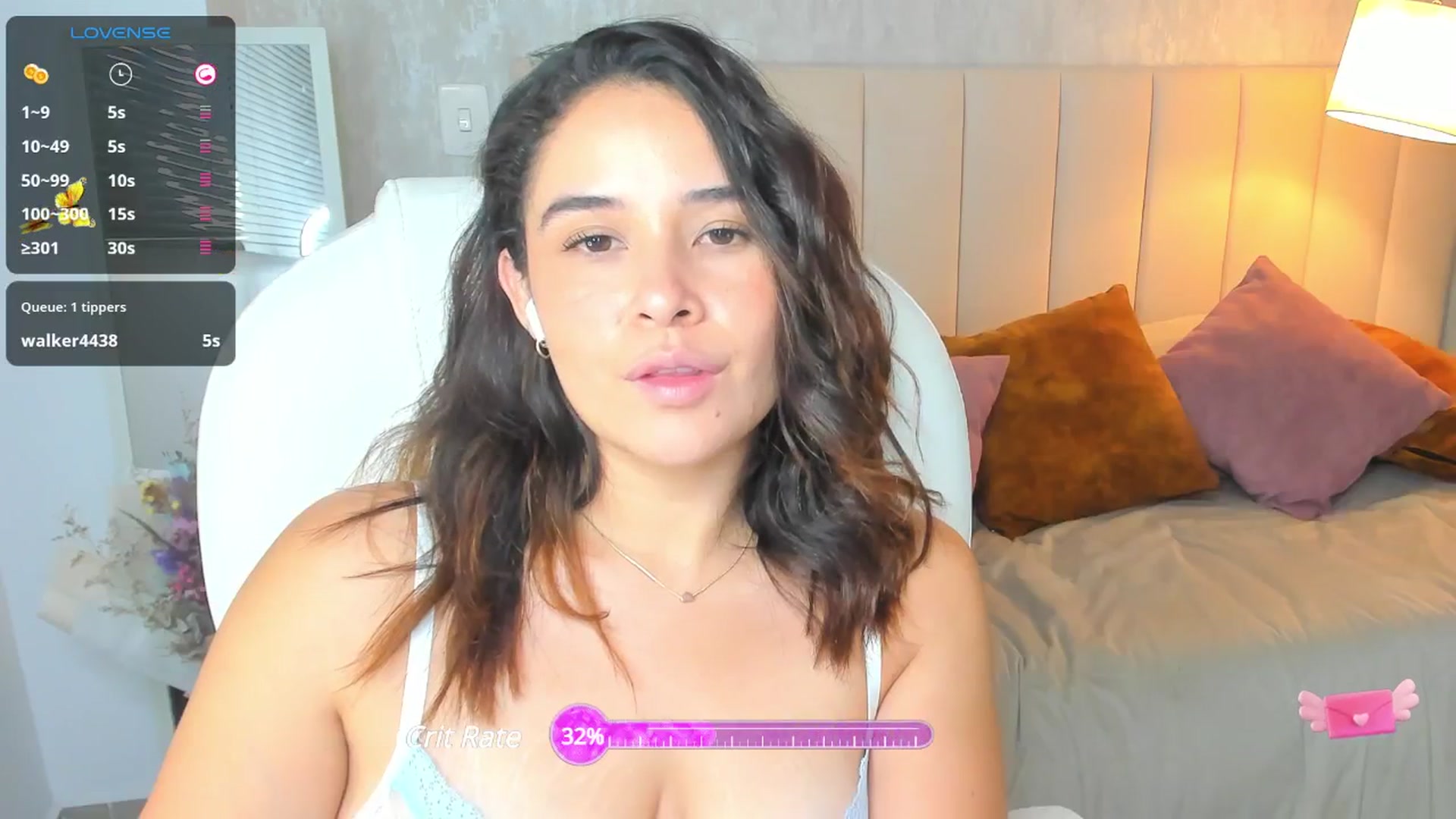 Gallery image thumbnail from Tesss's myfreecams stream on, 10/15/2024, 05:34 image 12 of 20