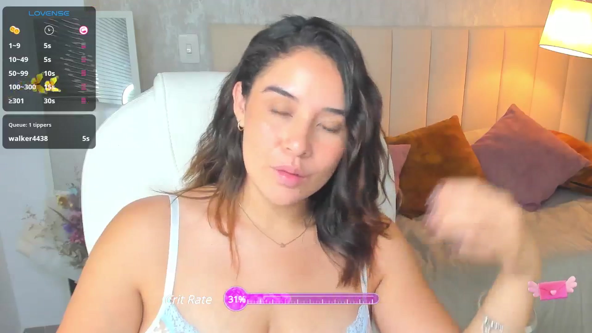Gallery image thumbnail from Tesss's myfreecams stream on, 10/15/2024, 05:34 image 9 of 20