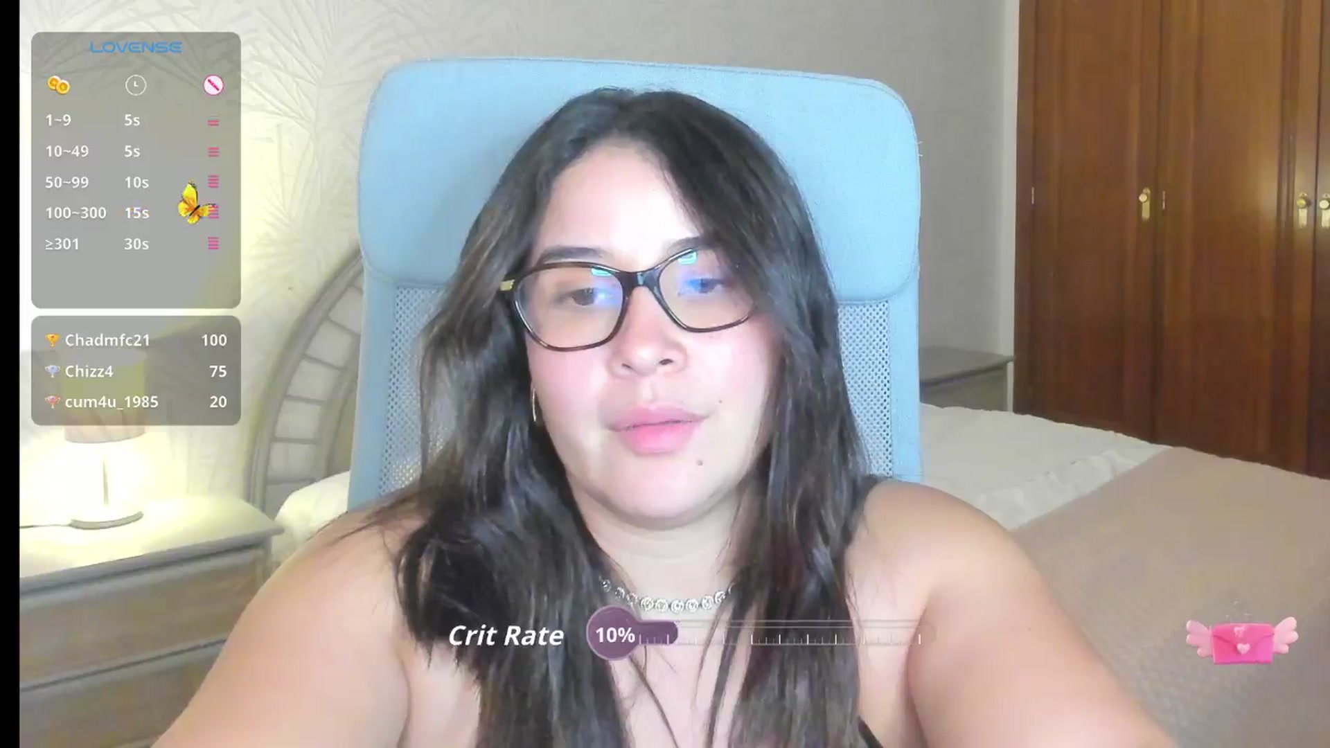 Gallery image thumbnail from Tesss's myfreecams stream on, 08/25/2025, 24:44 image 17 of 20