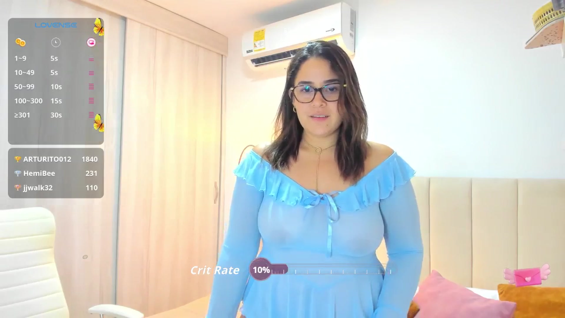 Gallery image thumbnail from Tesss's myfreecams stream on, 04/12/2026, 07:25 image 4 of 20