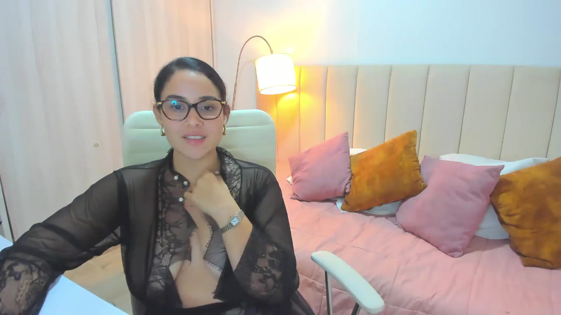 Gallery image thumbnail from Tesss's myfreecams stream on, 07/02/2026, 06:42 image 15 of 20