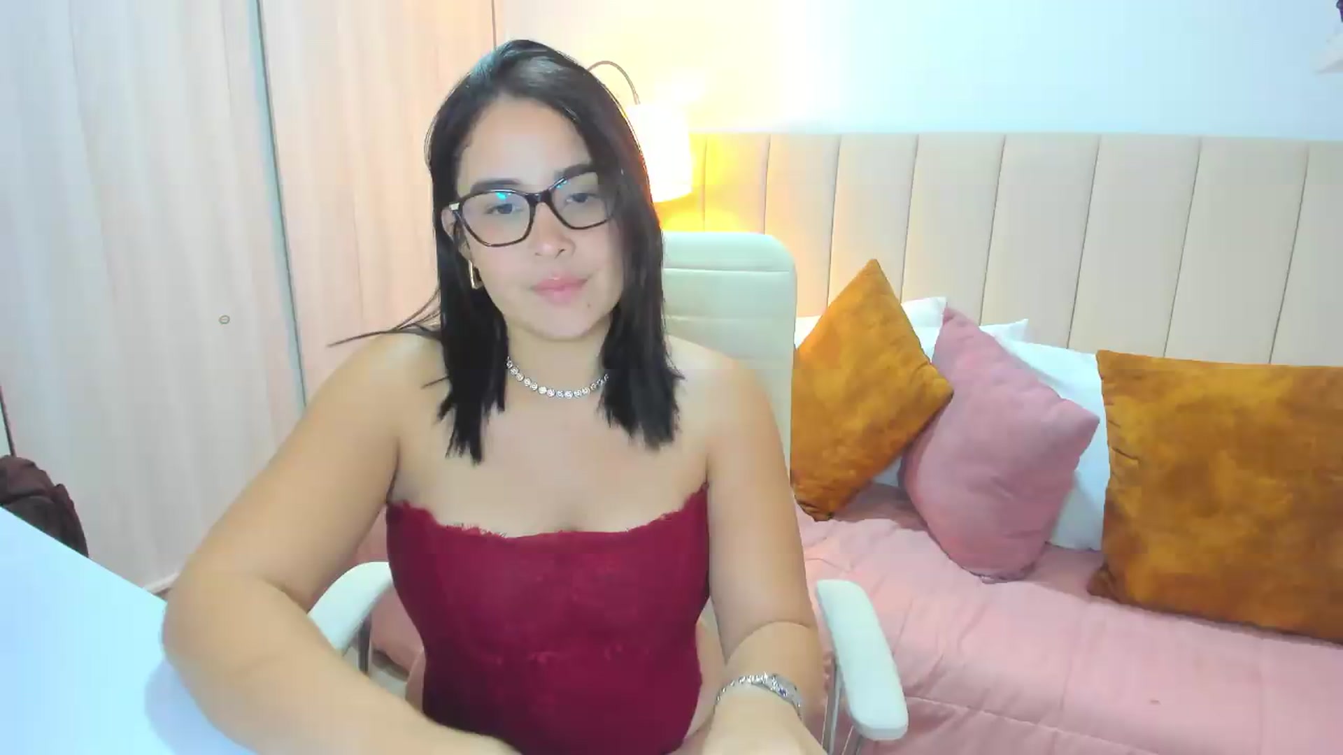 Gallery image thumbnail from Tesss's myfreecams stream on, 07/20/2026, 05:02 image 20 of 20