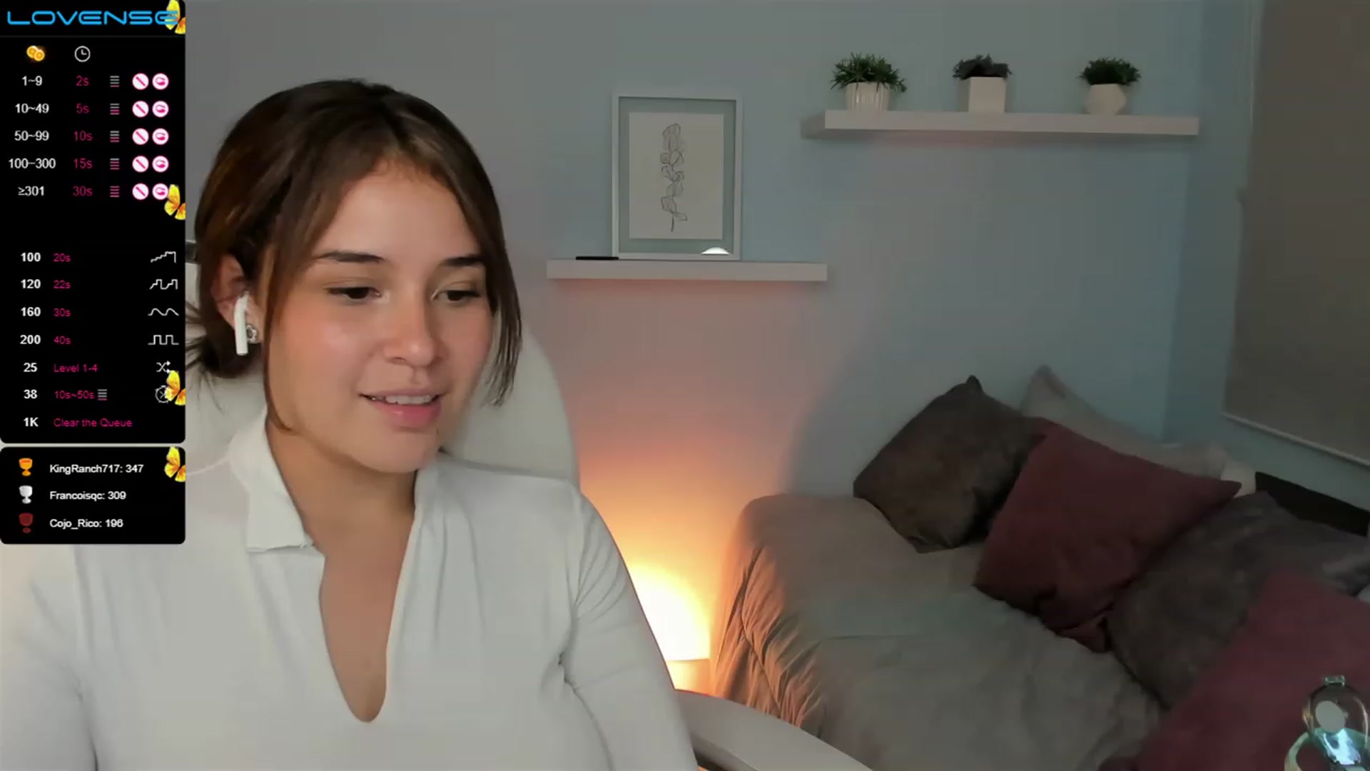 Gallery image thumbnail from Tesss_baby's myfreecams stream on, 11/14/2022, 11:17 image 17 of 20