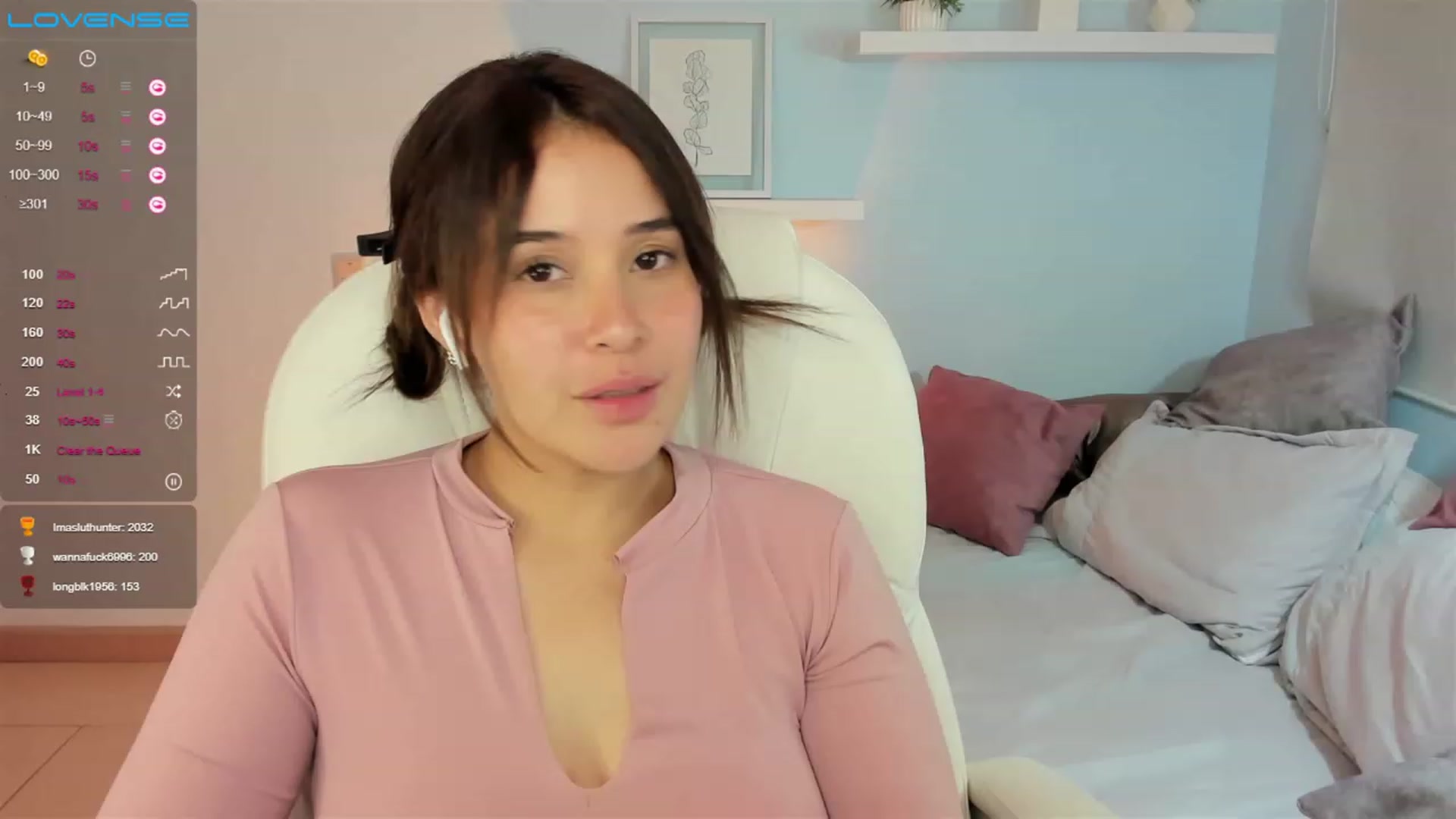 Gallery image thumbnail from Tesss_baby's myfreecams stream on, 01/25/2023, 10:34 image 13 of 20