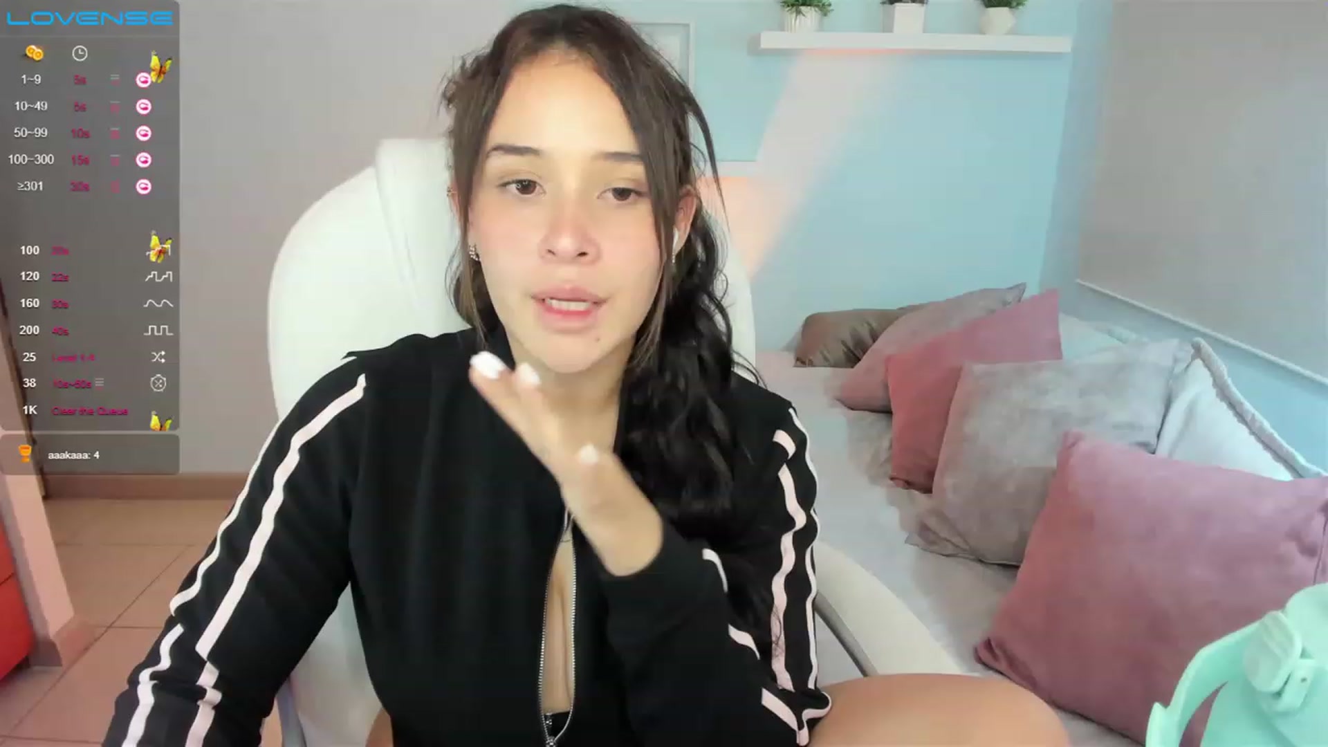 Gallery image thumbnail from Tesss_baby's myfreecams stream on, 02/24/2023, 09:19 image 4 of 20