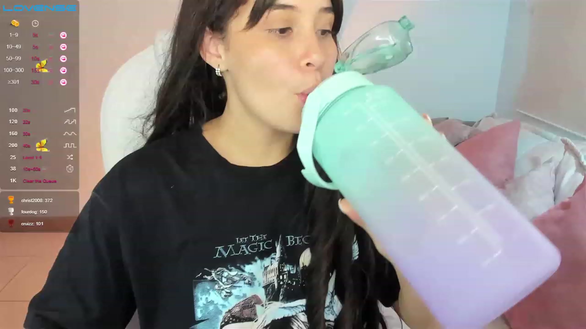Gallery image thumbnail from Tesss_baby's myfreecams stream on, 02/25/2023, 10:53 image 1 of 20