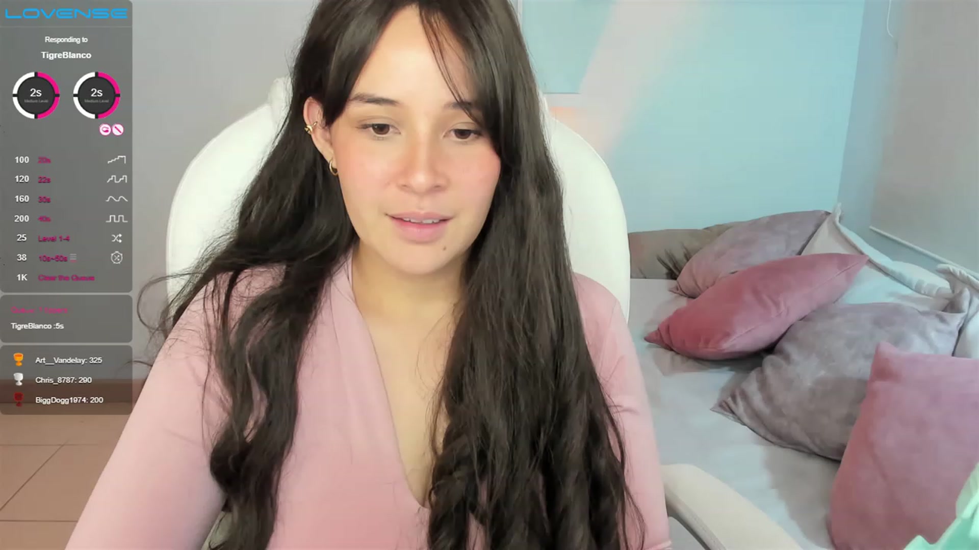 Gallery image thumbnail from Tesss_baby's myfreecams stream on, 03/06/2023, 07:53 image 10 of 20