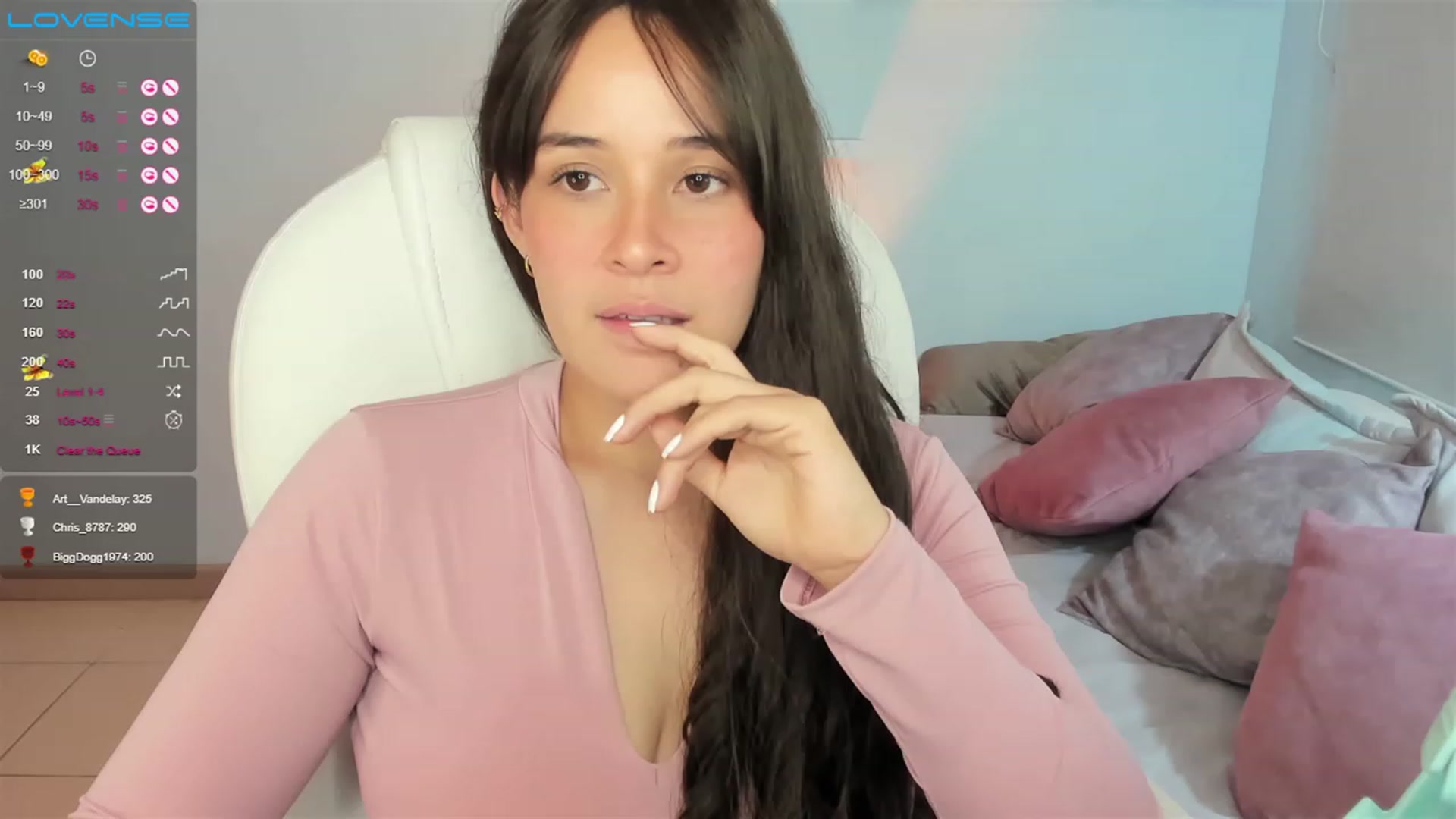 Gallery image thumbnail from Tesss_baby's myfreecams stream on, 03/06/2023, 07:53 image 13 of 20
